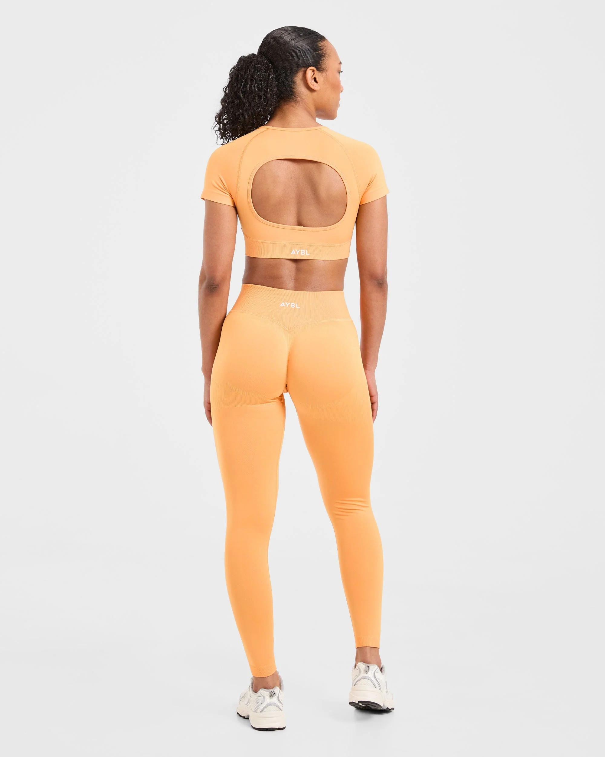 Adapt Seamless Crop Top - Bright Orange - Image 4