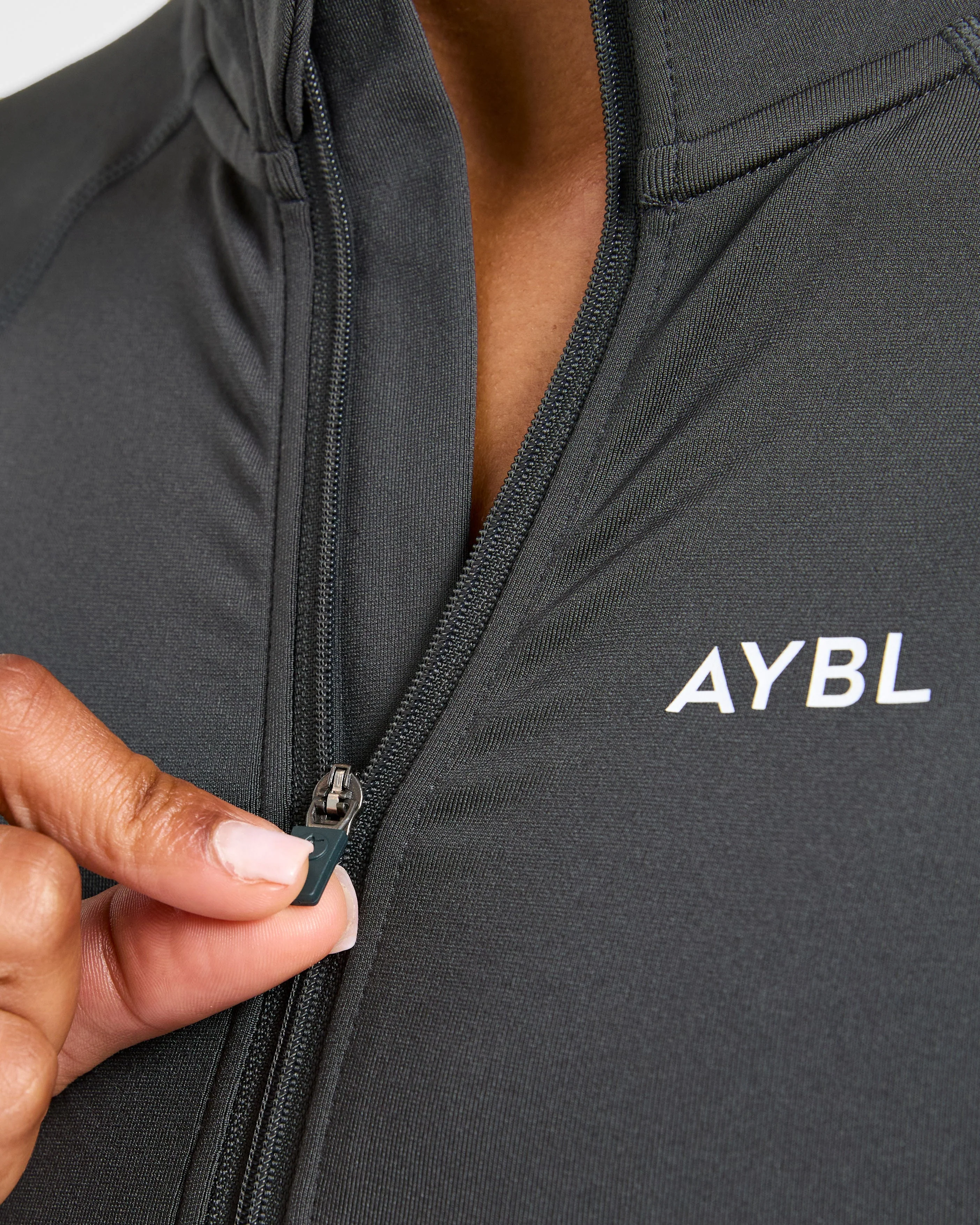 Adapt Seamless Jacket - Dark Charcoal - Image 6
