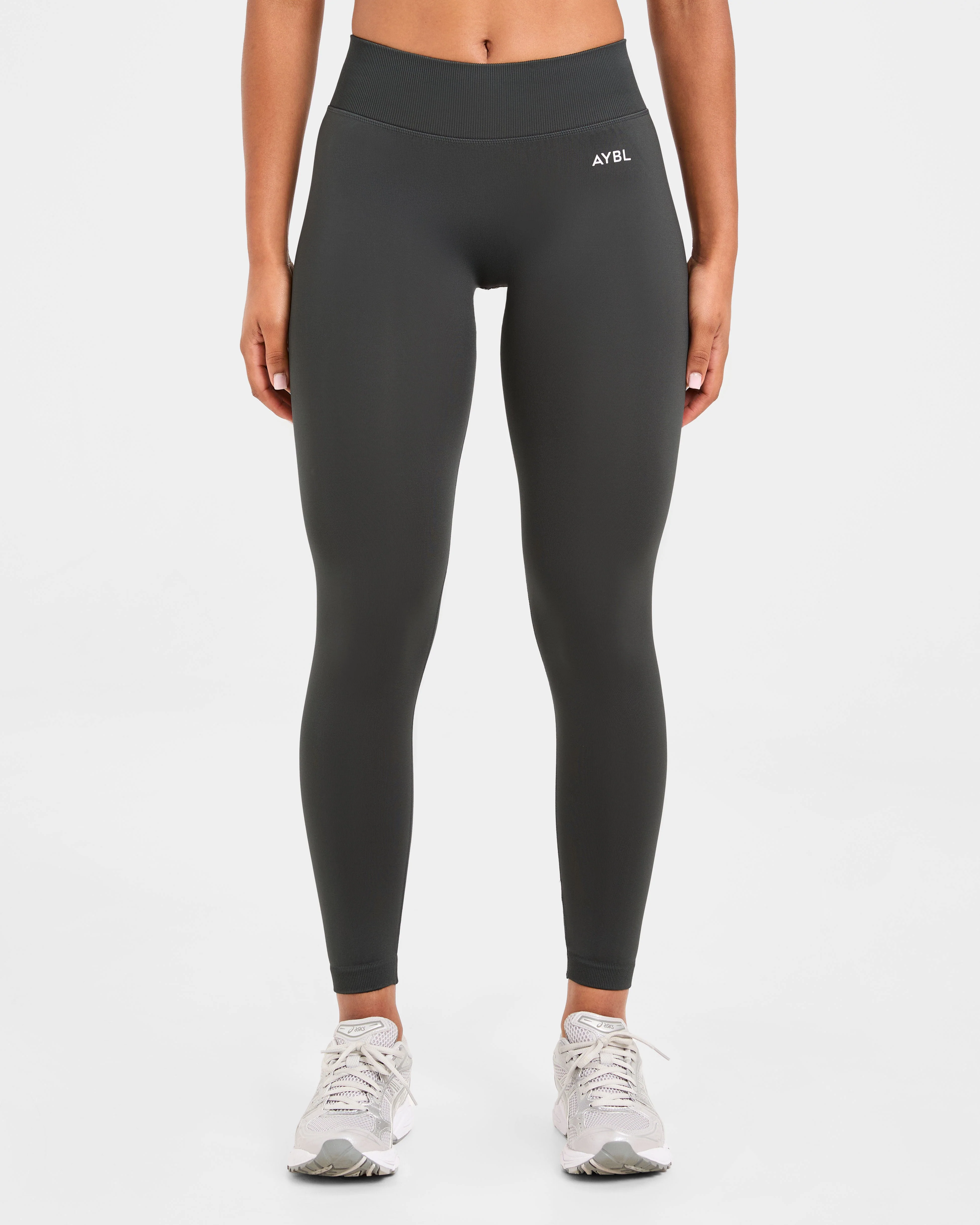 Adapt Seamless Leggings - Dark Charcoal - Image 2