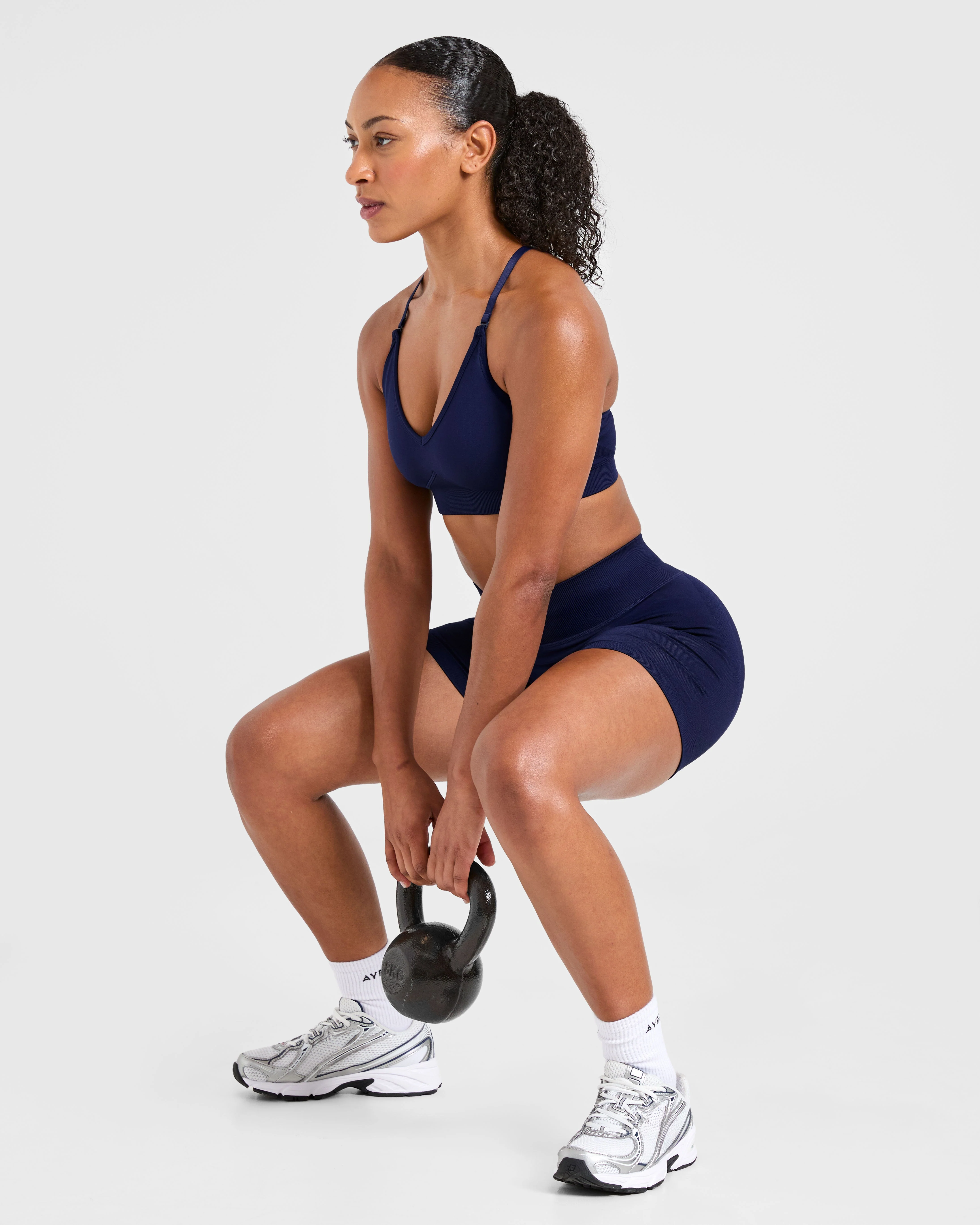 Adapt Seamless Sports Bra - Deep Navy - Image 8