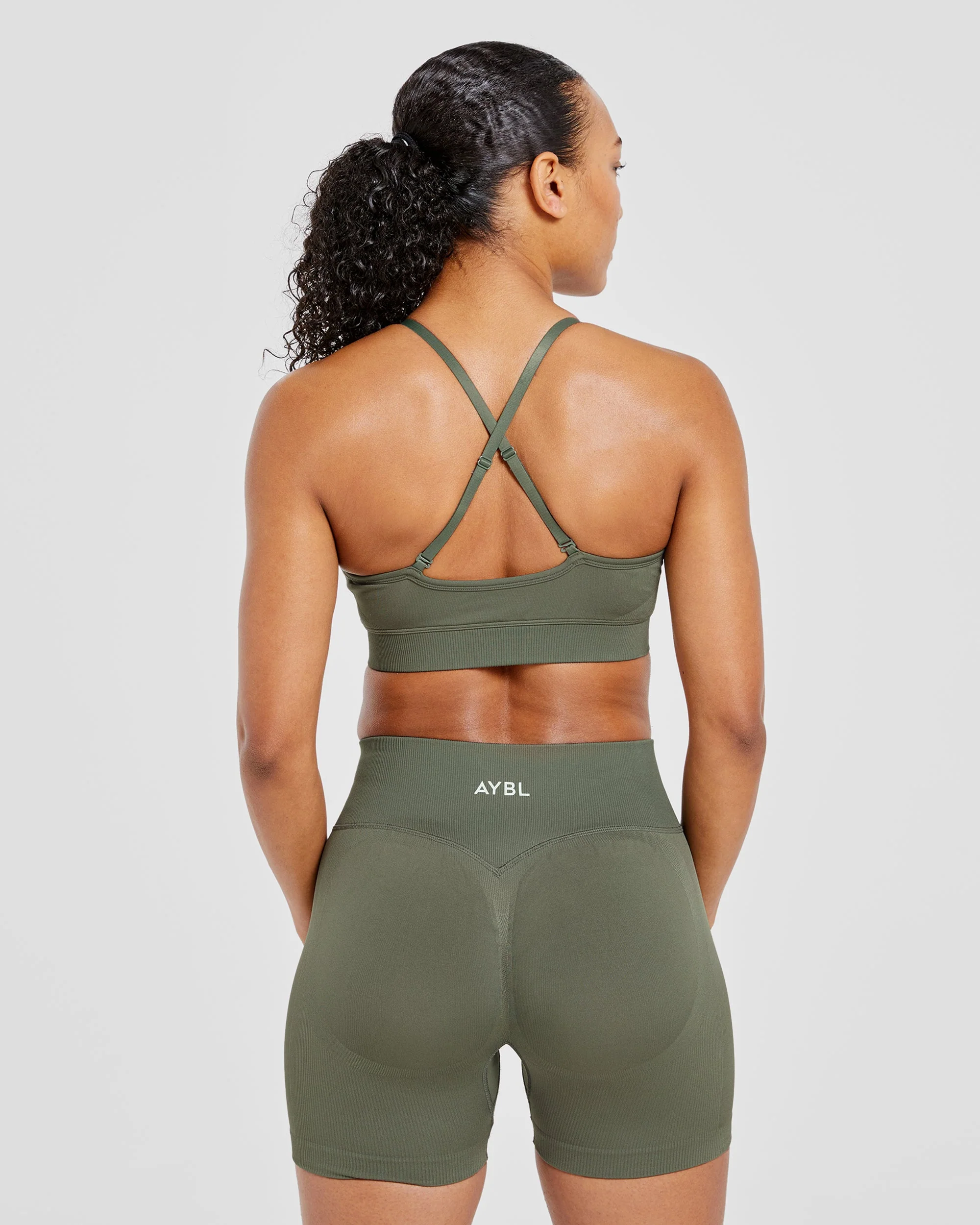 Adapt Seamless Sports Bra - Green - Image 2
