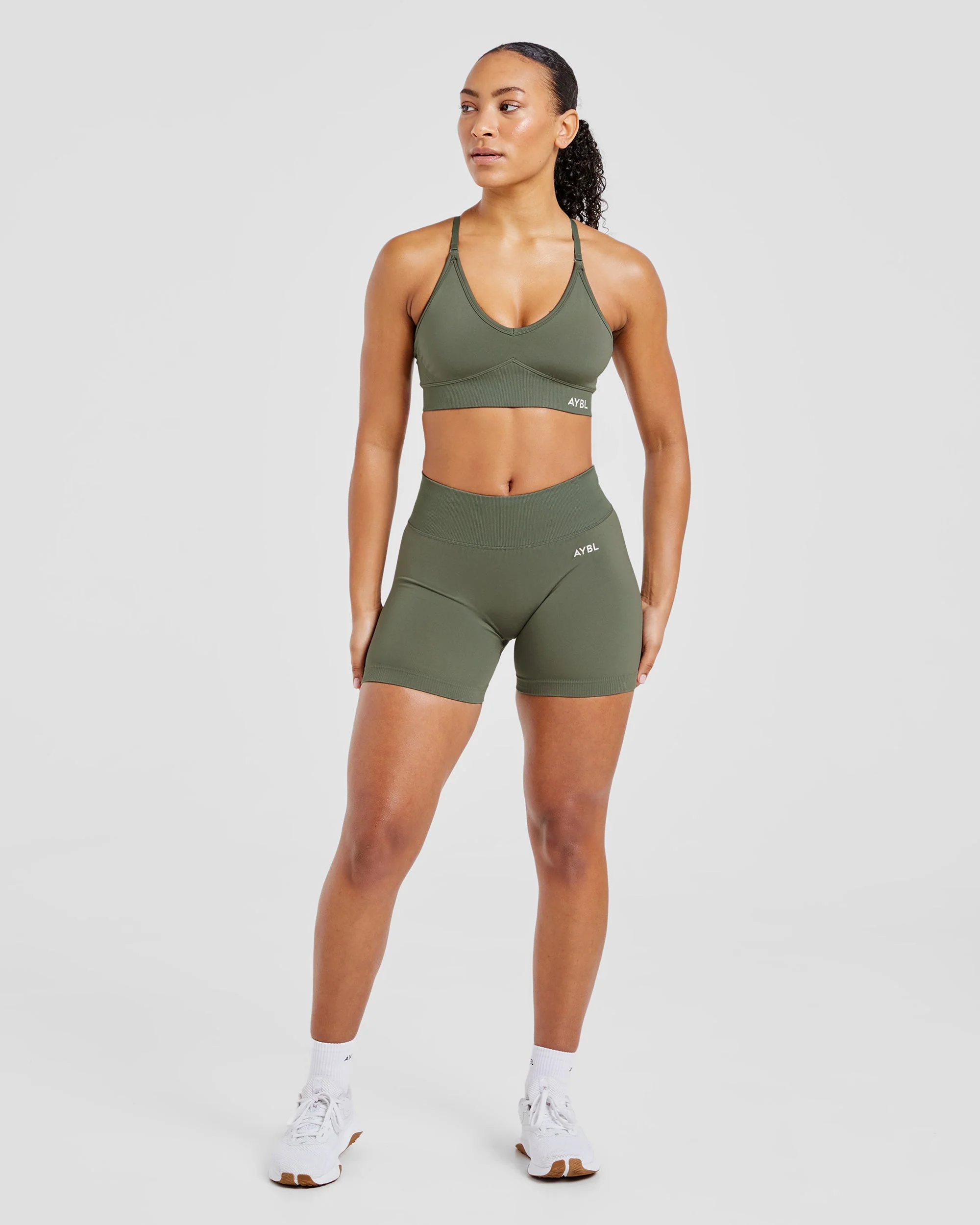 Adapt Seamless Sports Bra - Green - Image 3