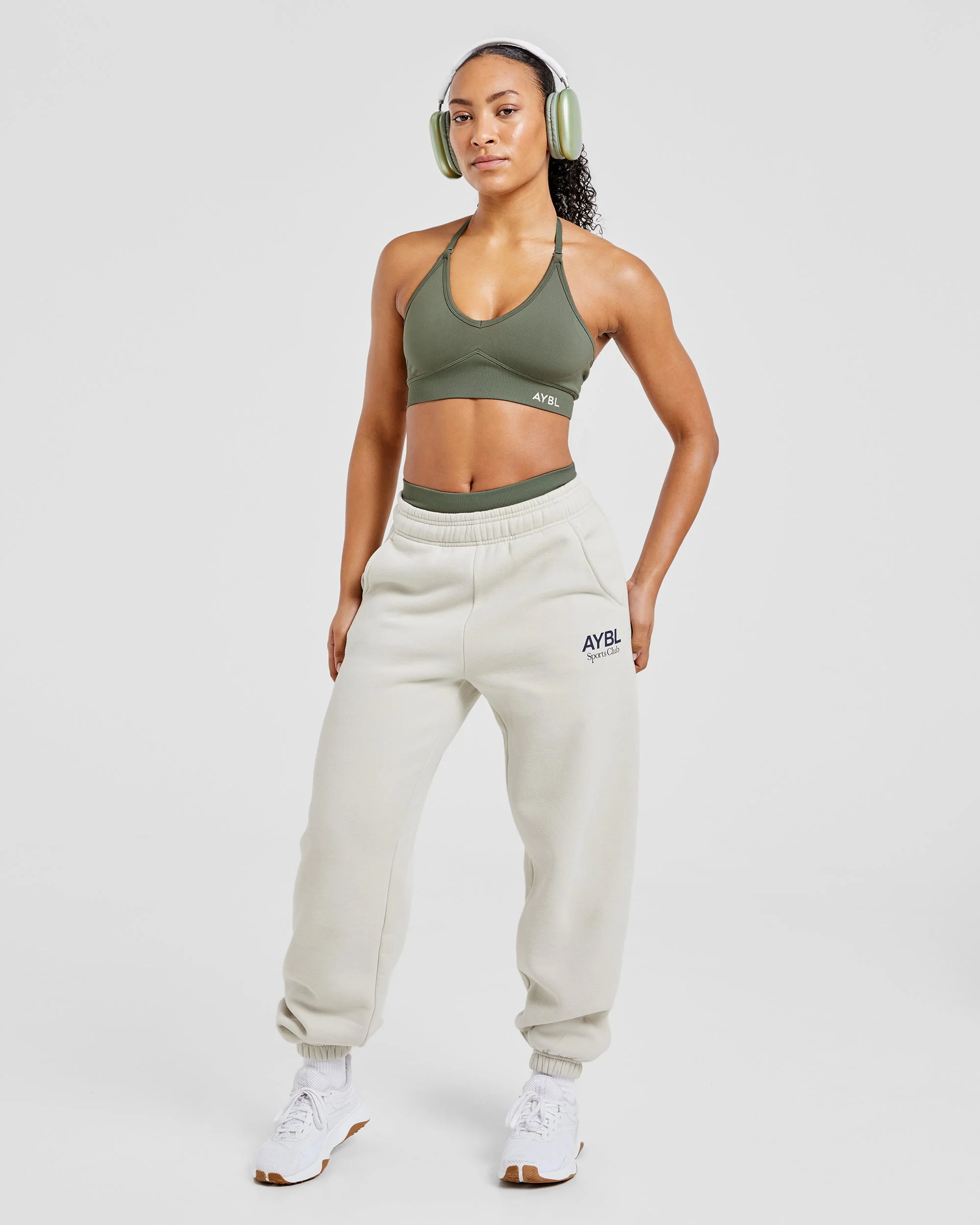 Adapt Seamless Sports Bra - Green - Image 8