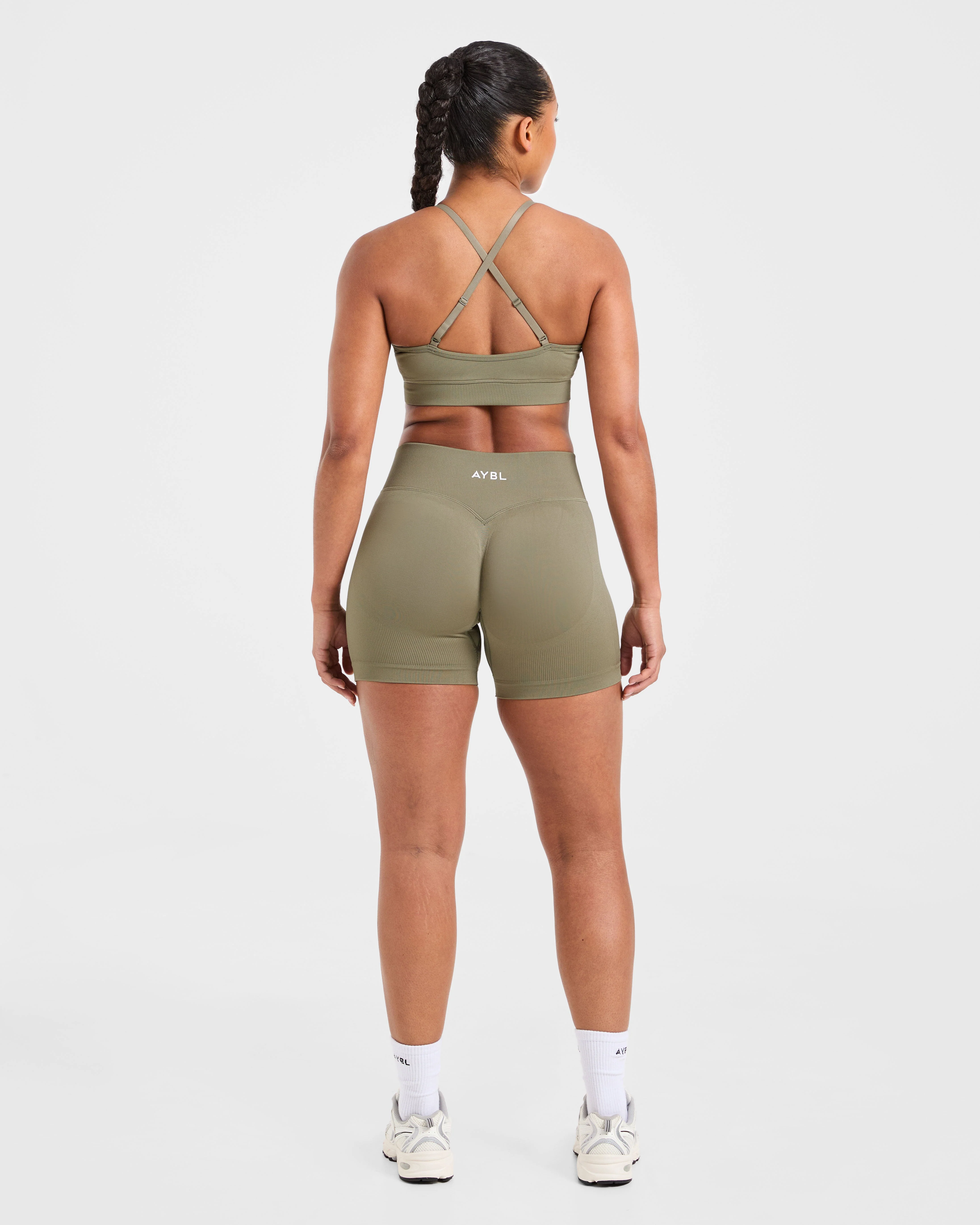 Adapt Seamless Sports Bra - Muted Olive - Image 4