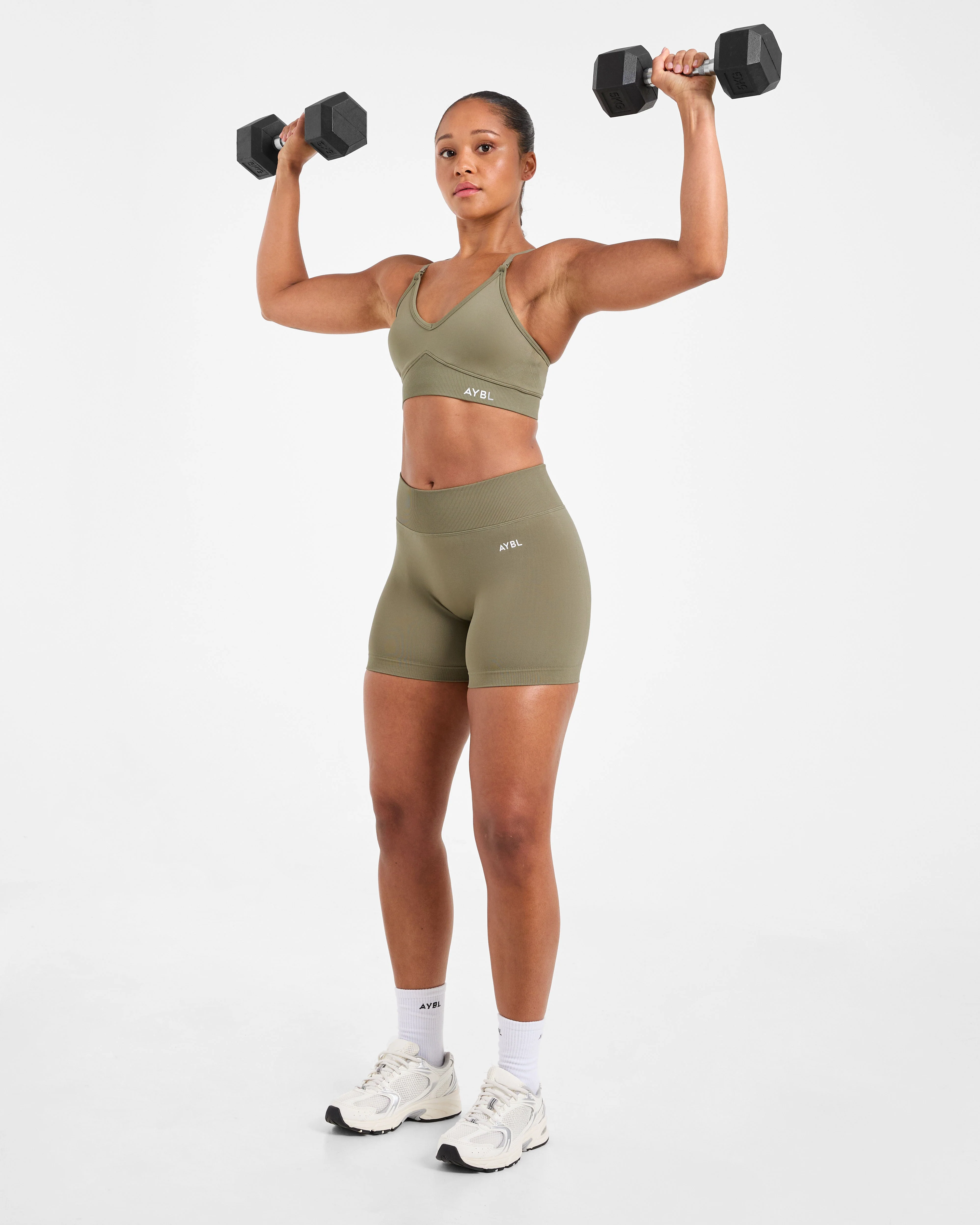 Adapt Seamless Sports Bra - Muted Olive - Image 7