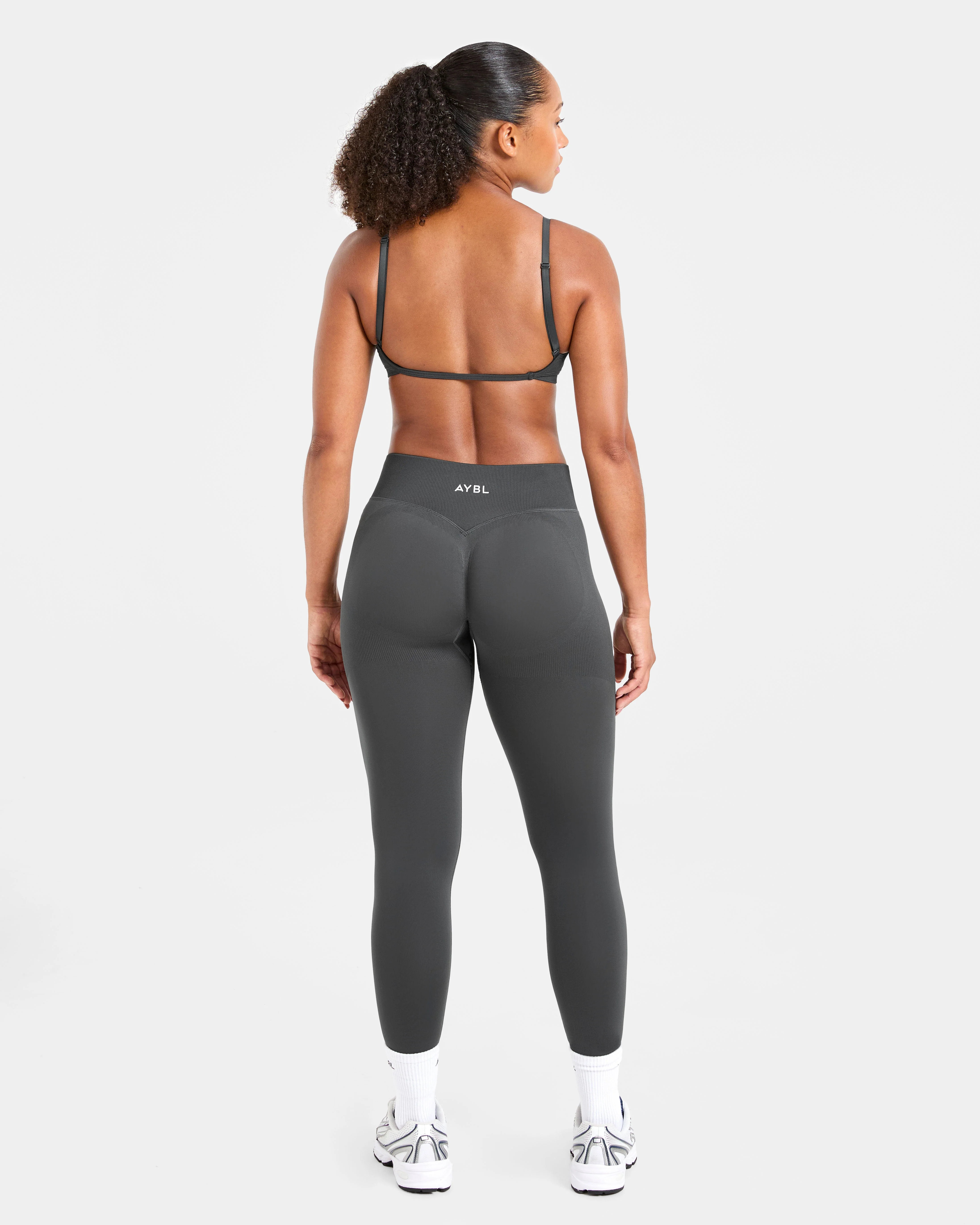 Adapt Seamless Strappy Sports Bra - Dark Charcoal - Image 4