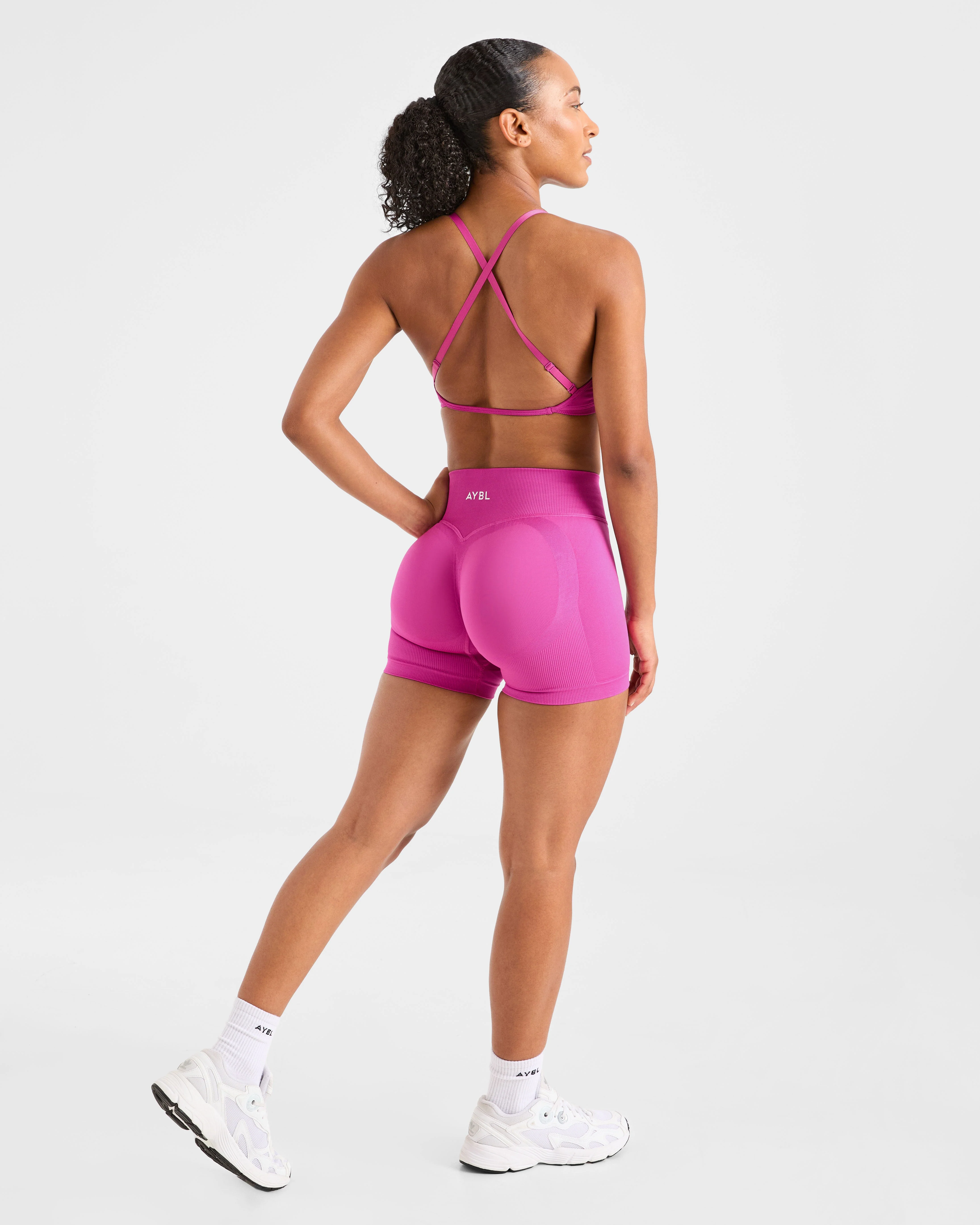Adapt Seamless Strappy Sports Bra - Pink - Image 4