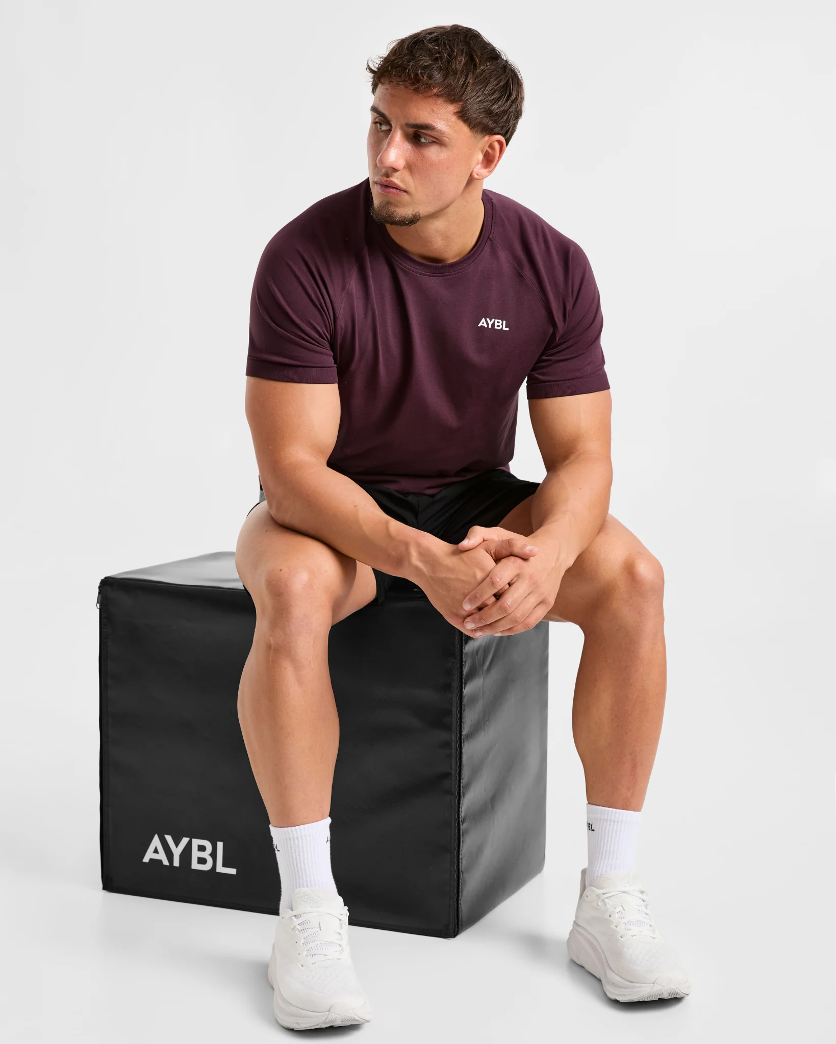 Ascend Seamless T Shirt - Deep Plum - Image 8