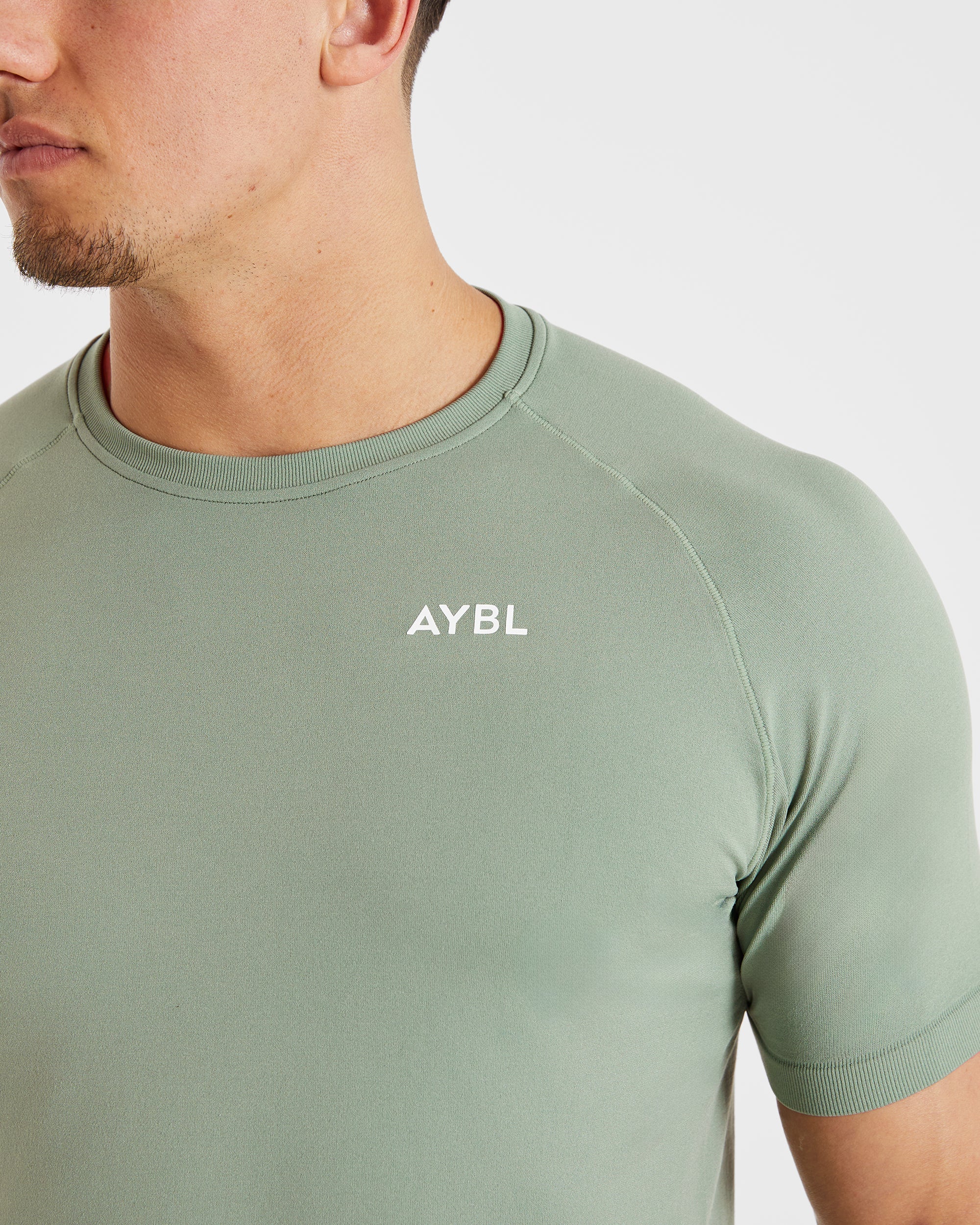 Ascend Seamless T Shirt - Olive Green - Image 6