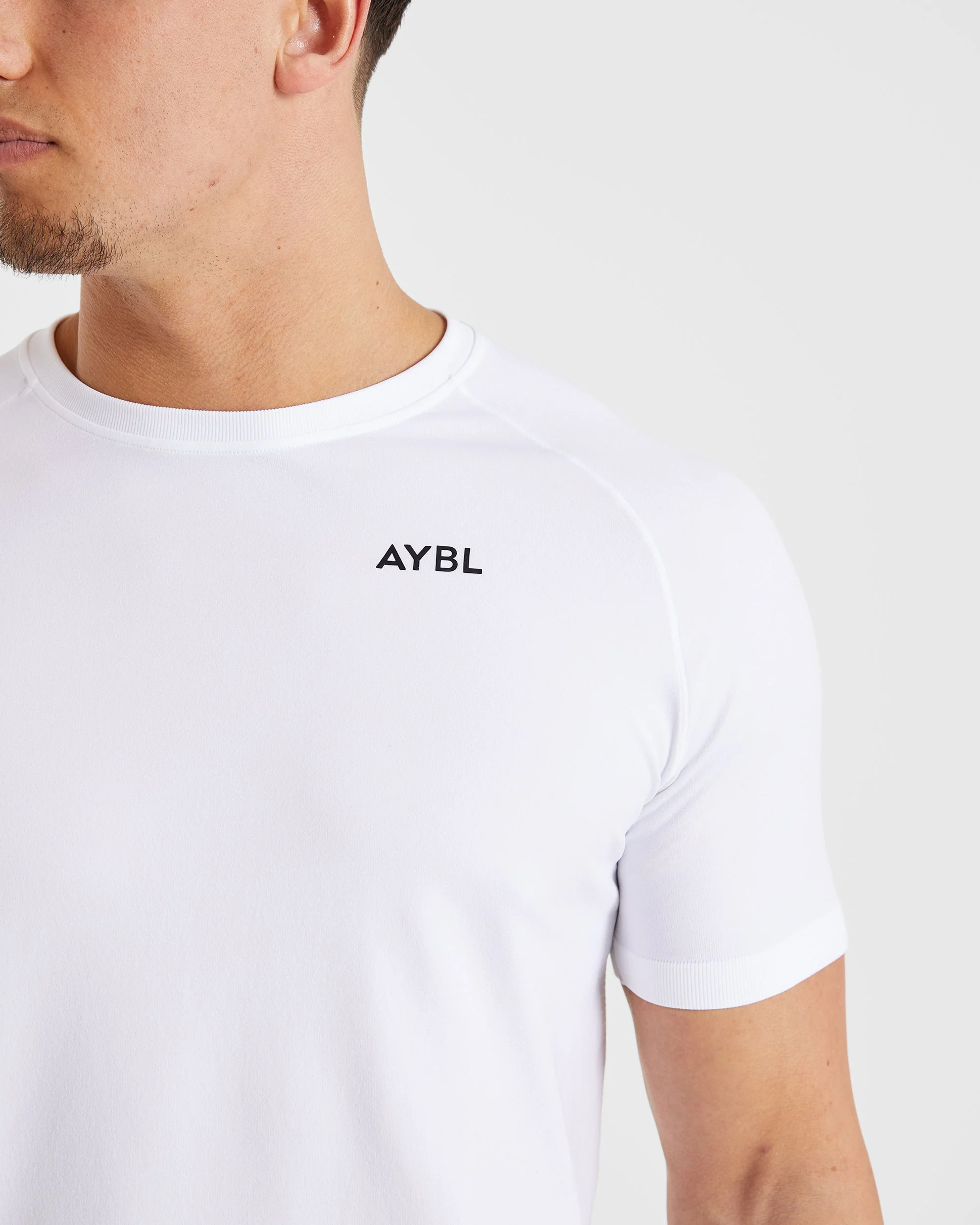 Ascend Seamless T Shirt - White - Image 5