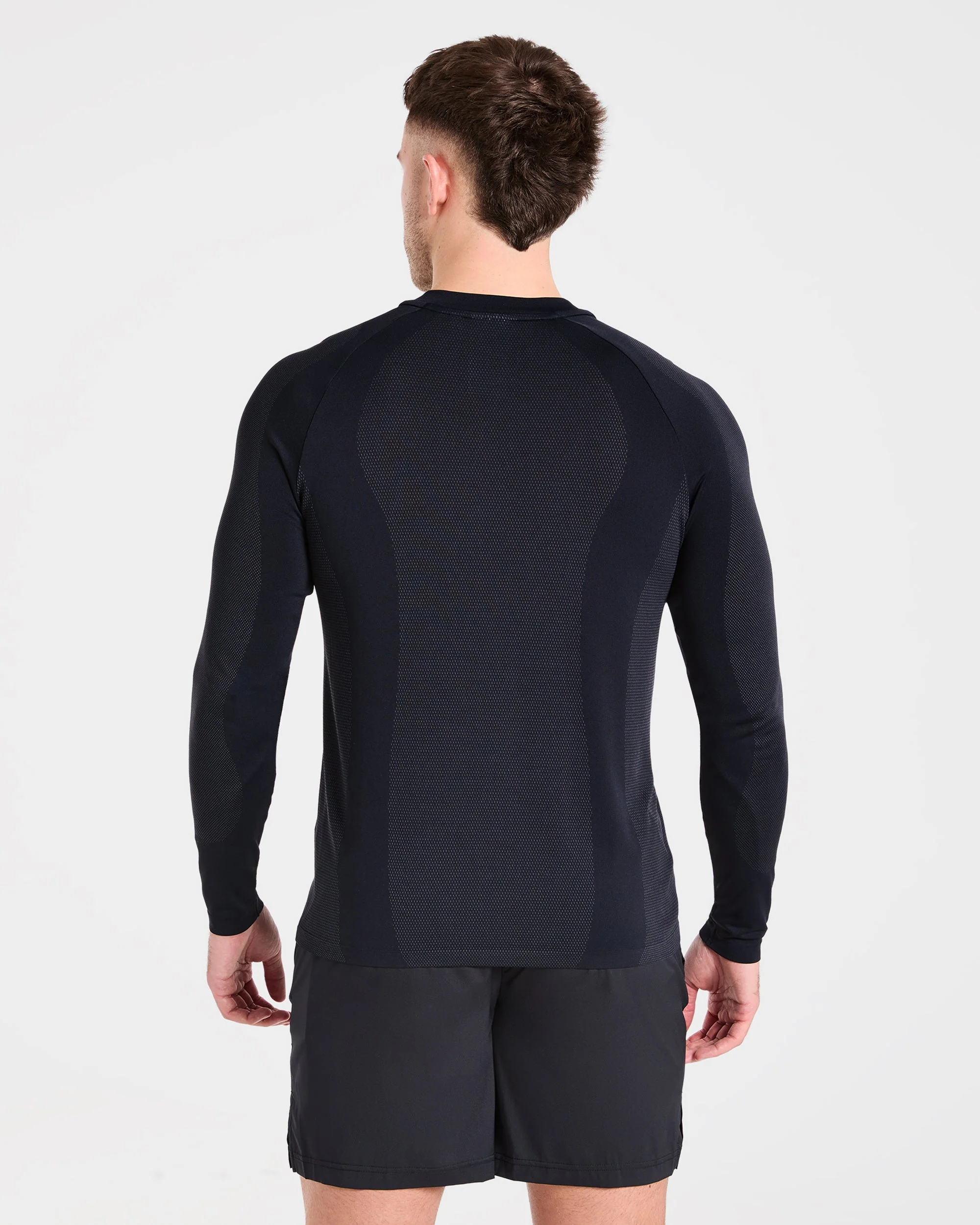Attain Seamless Long Sleeve T Shirt - Black - Image 2