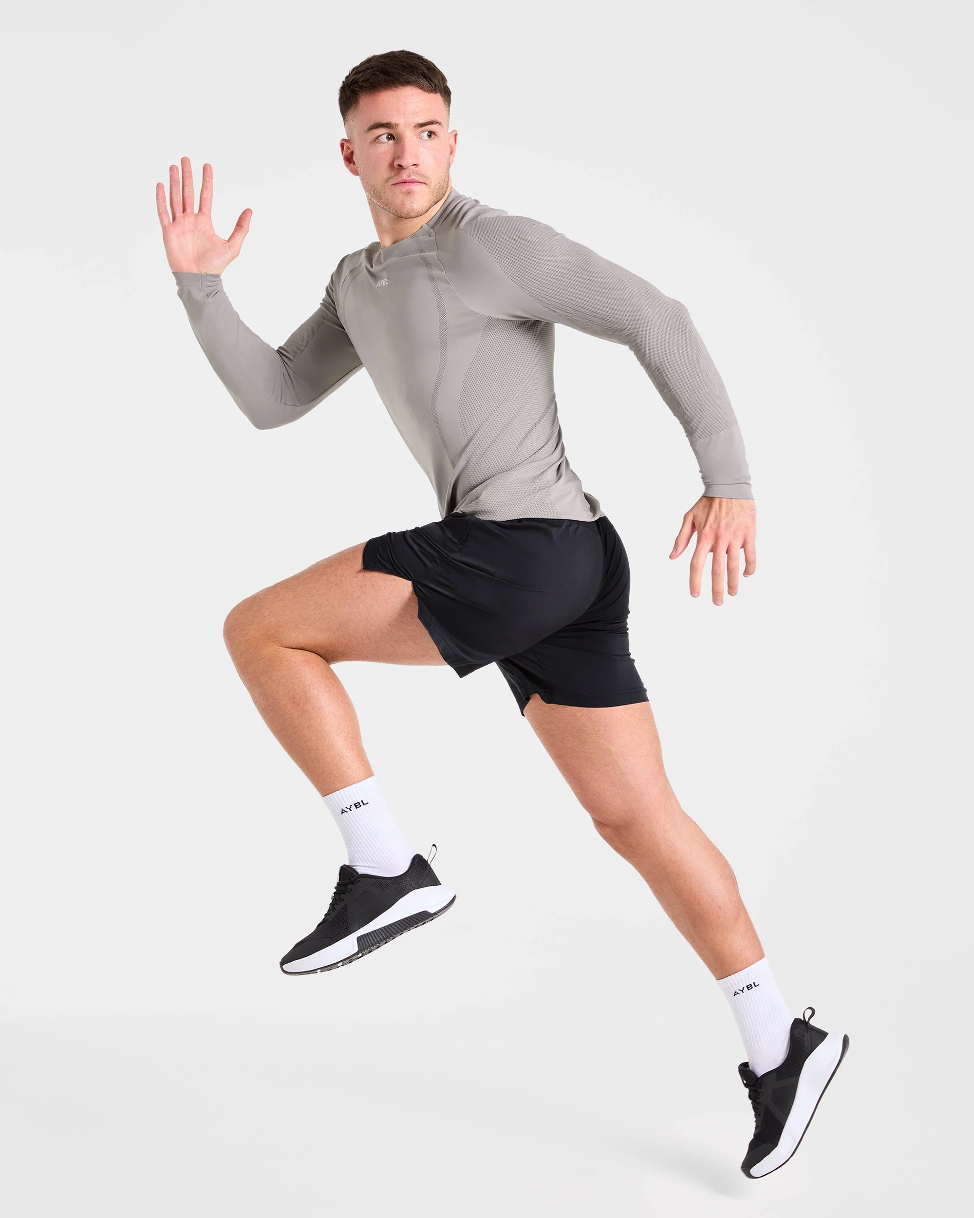 Attain Seamless Long Sleeve T Shirt - Woodland Fog - Image 7
