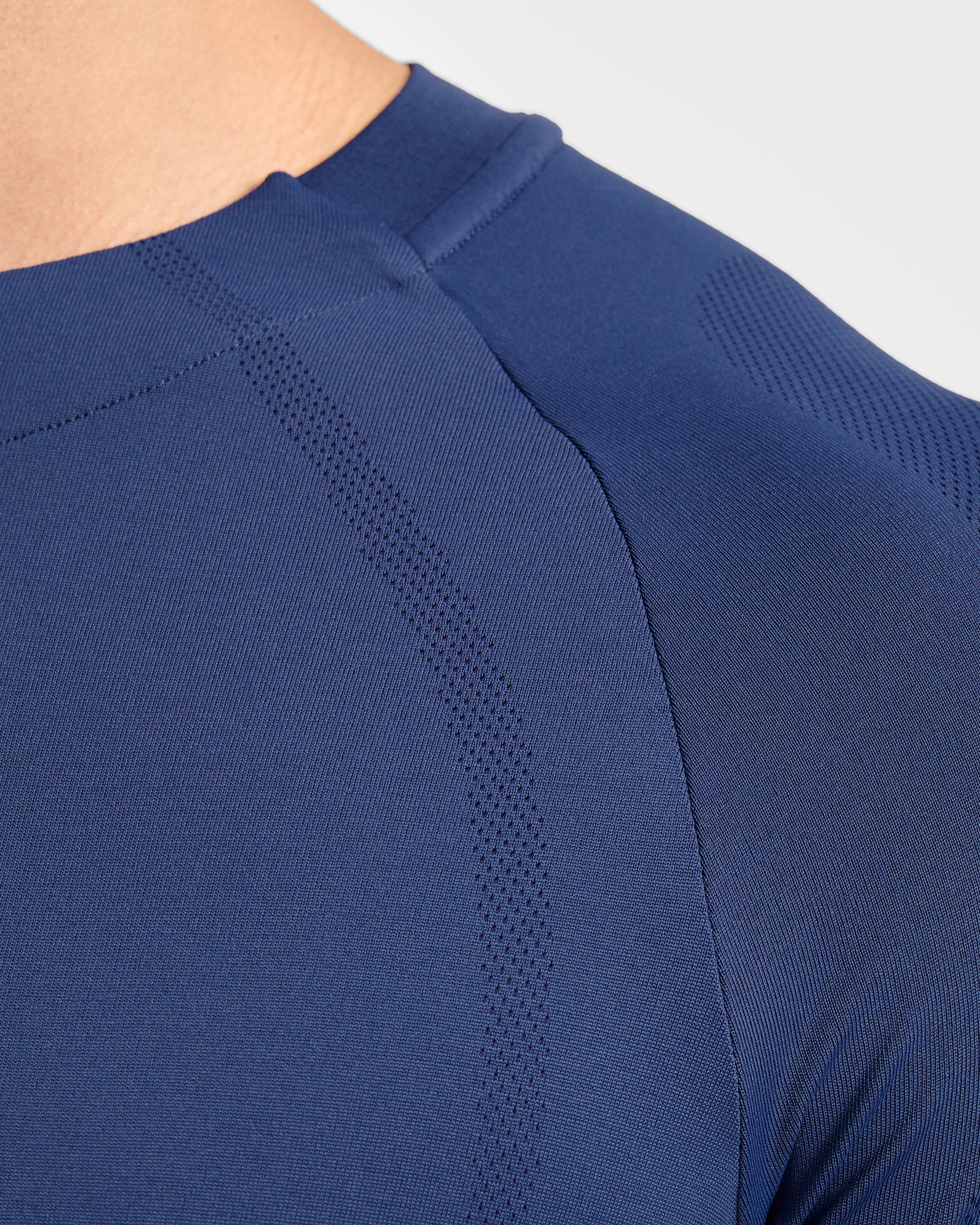 Attain Seamless T Shirt - Dusky Navy - Image 6