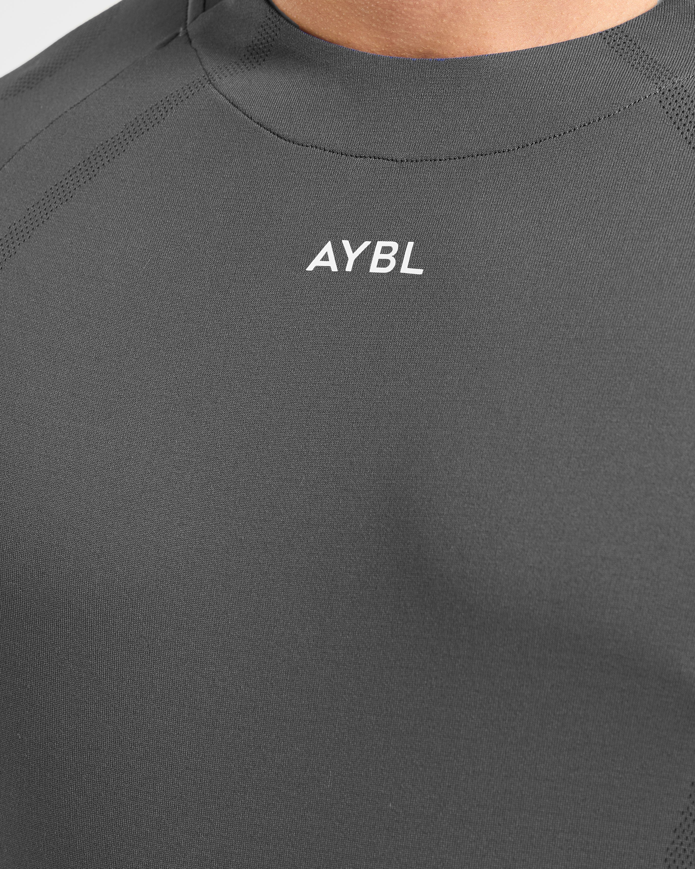 Attain Seamless T Shirt - Storm Grey - Image 5