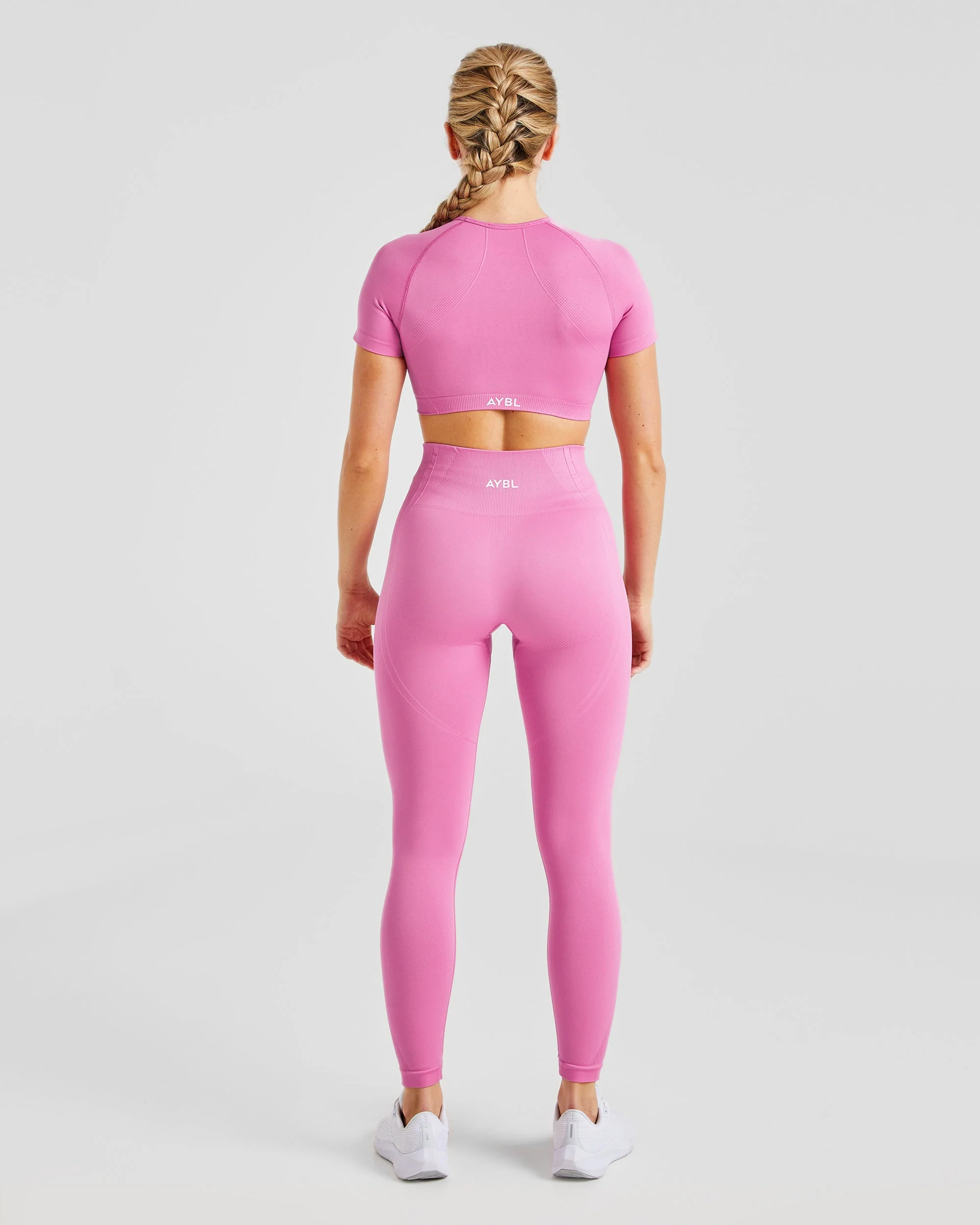 Balance V3 Seamless Crop Top - Bubblegum Pink - Image 4