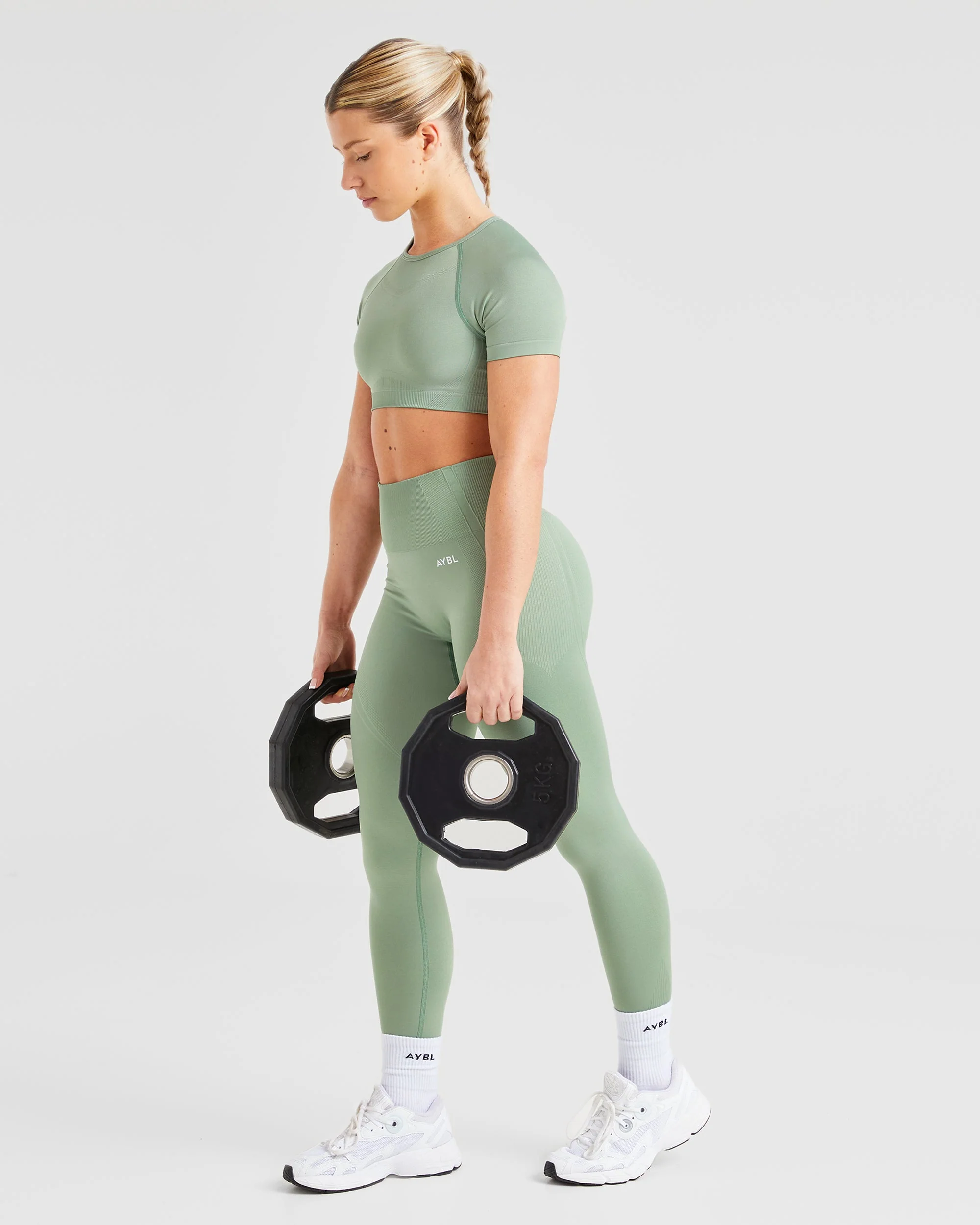 Balance V3 Seamless Crop Top - Grove Green - Image 7