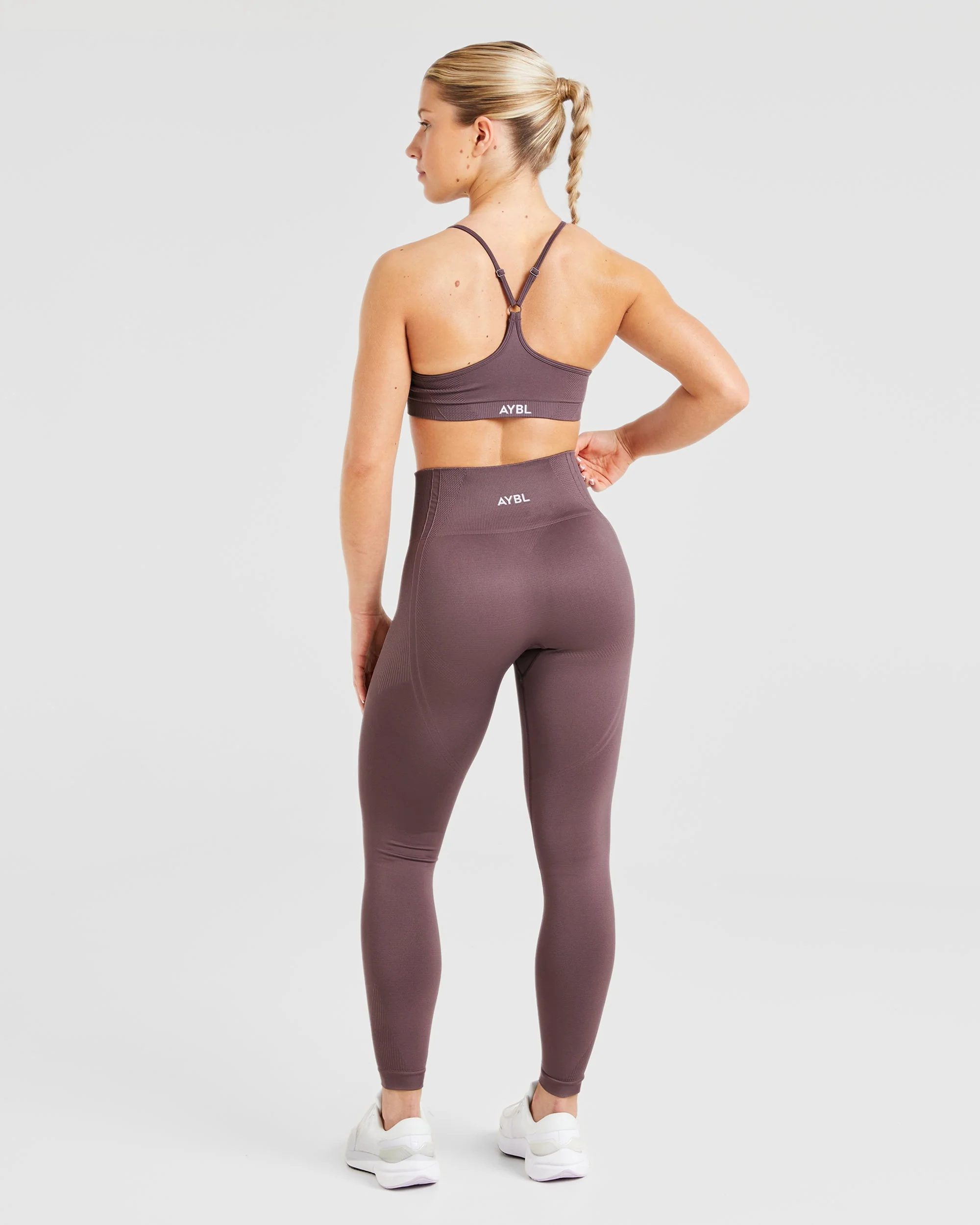 Balance V3 Seamless Leggings - Coffee Bean - Image 4