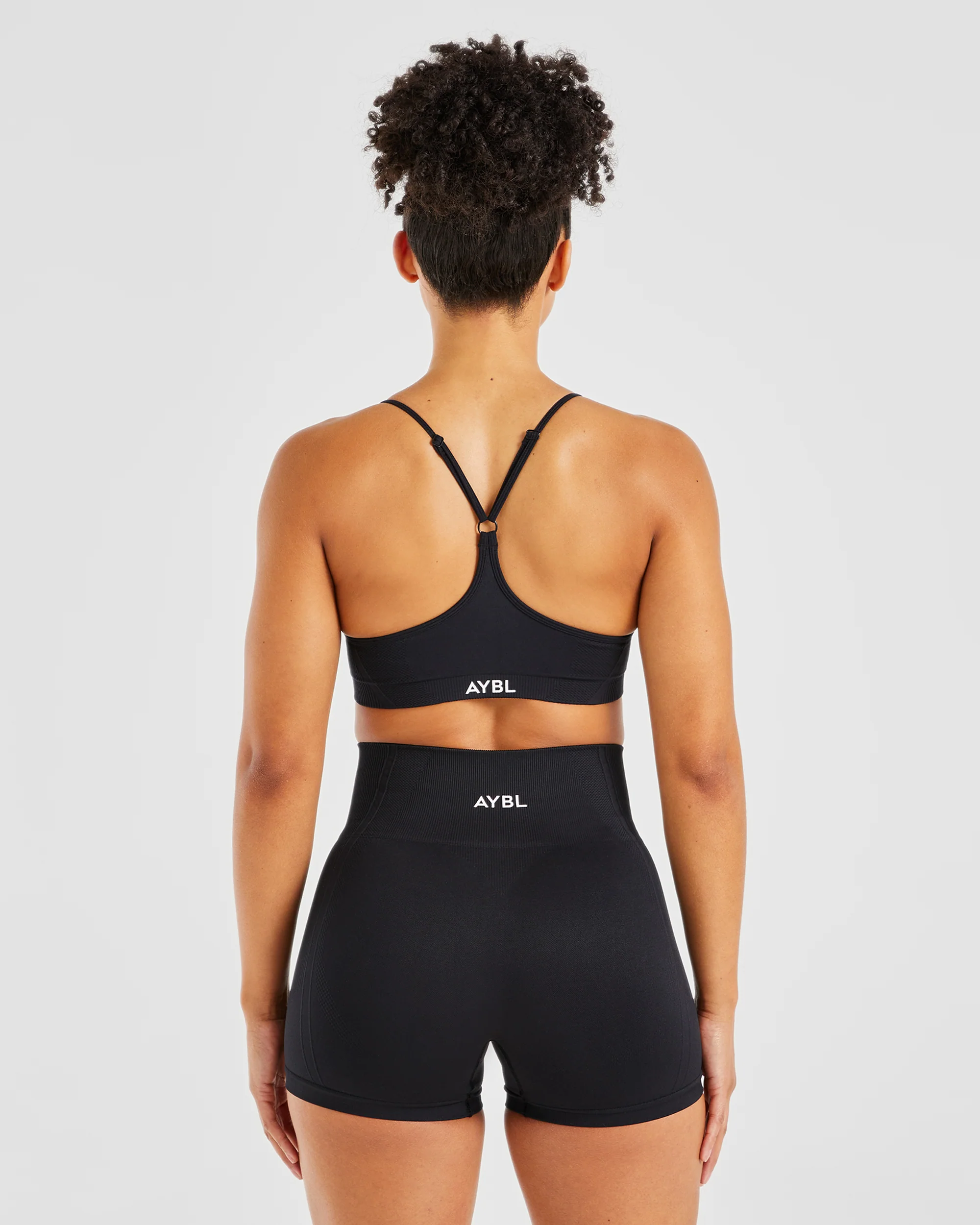 Balance V3 Seamless Strappy Sports Bra - Black - Image 18