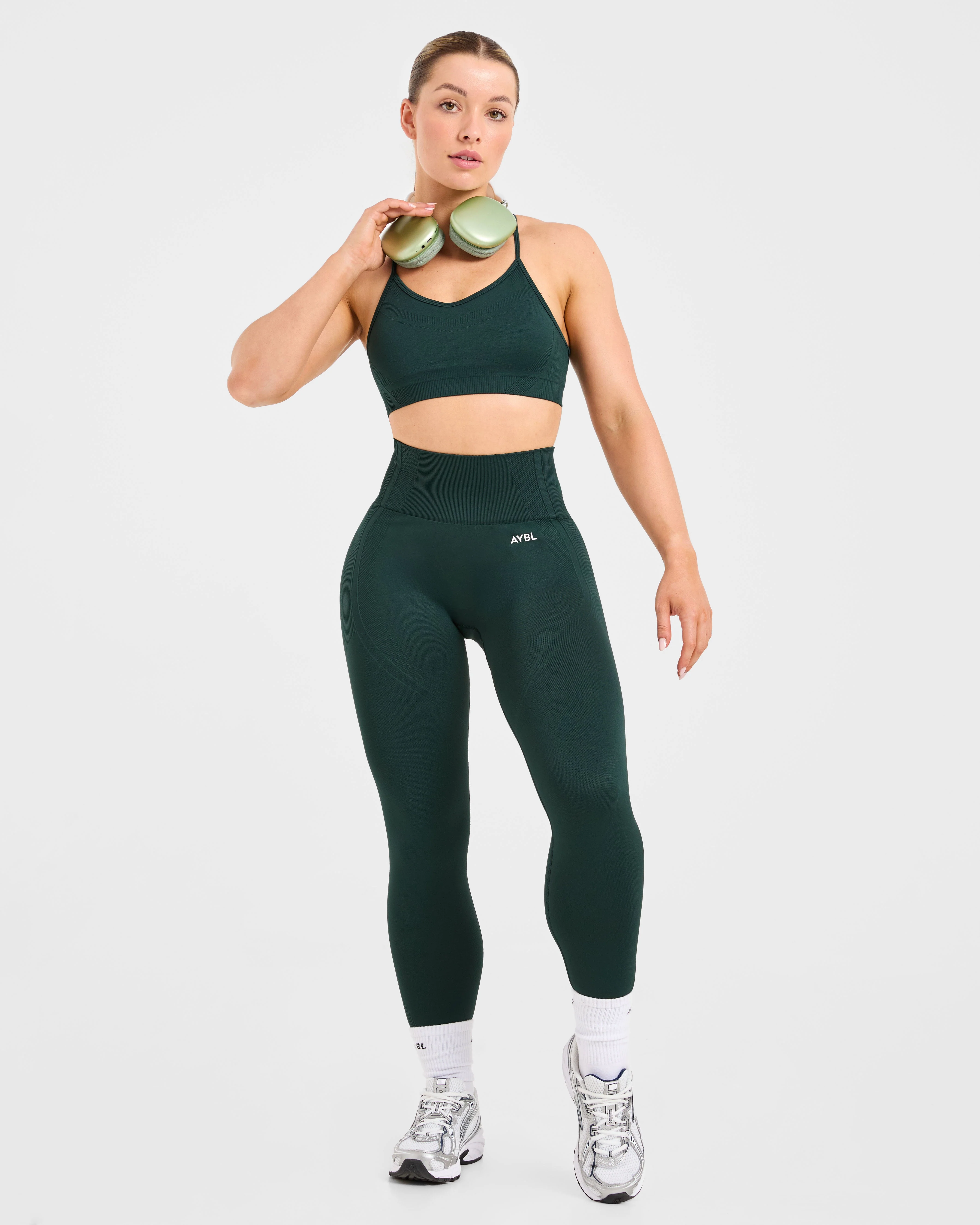 Balance V3 Seamless Strappy Sports Bra - Dark Green - Image 7