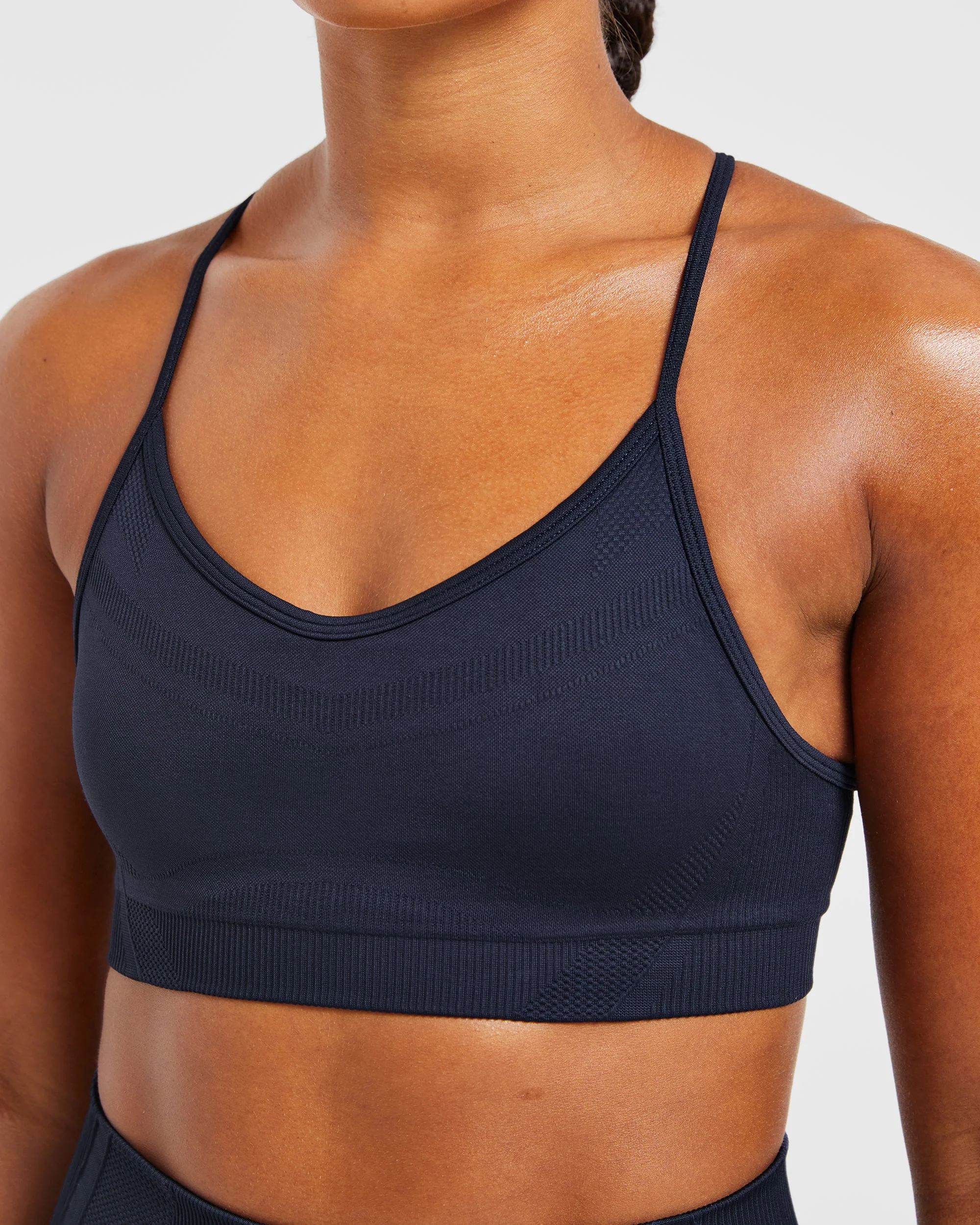 Balance V3 Seamless Strappy Sports Bra - Navy - Image 5
