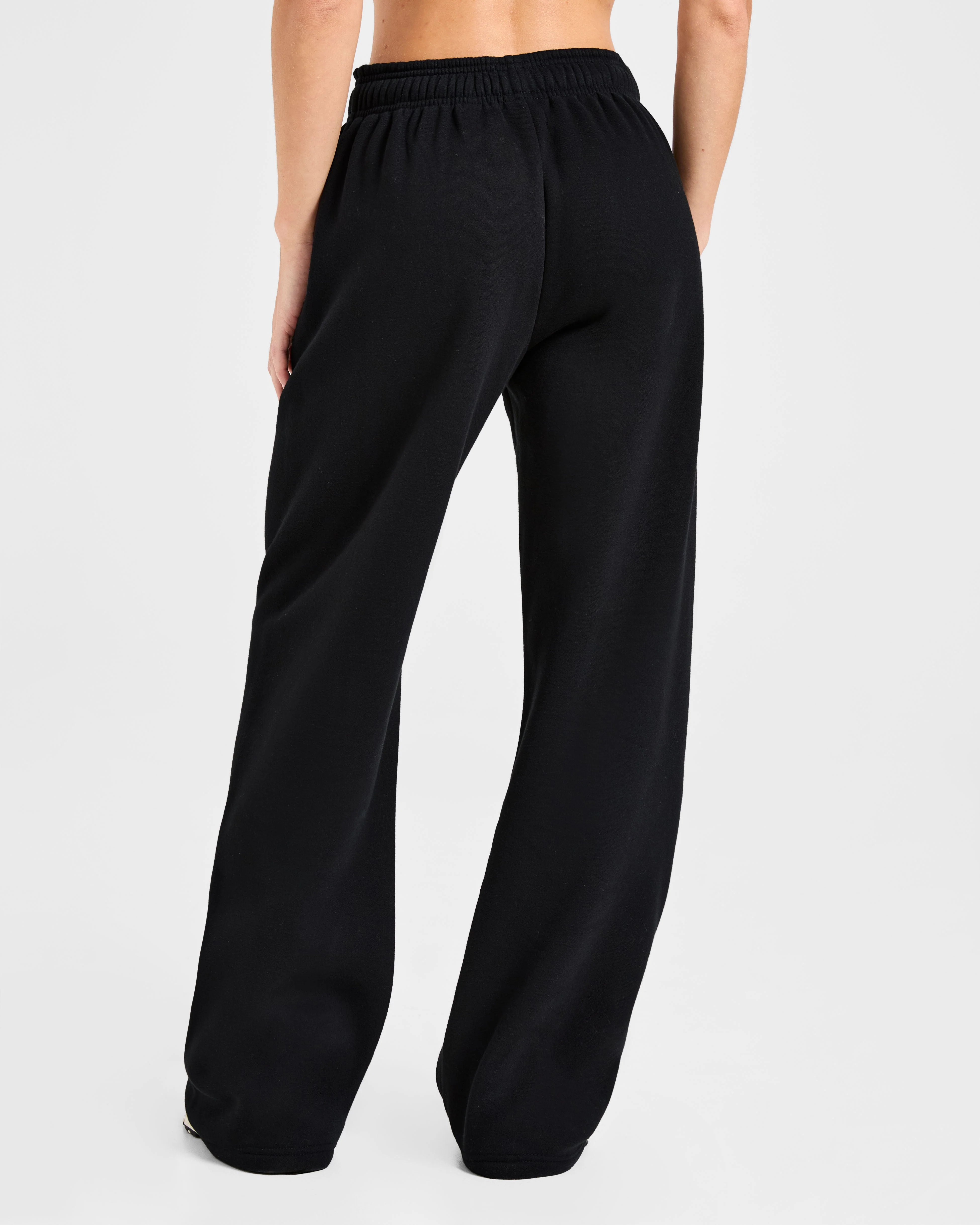 Classic Plush Oversized Straight Leg Joggers - Black - Image 2