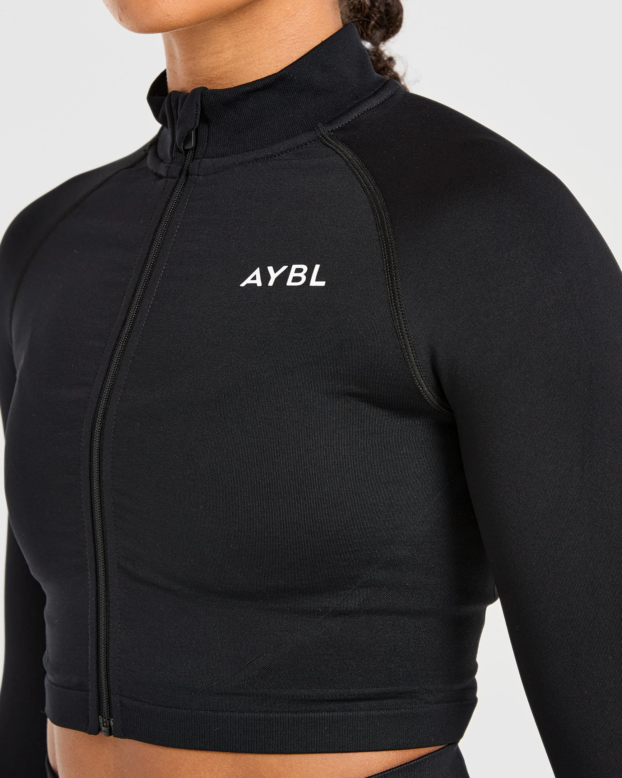 Empower Seamless Crop Zip Jacket - Black - Image 6