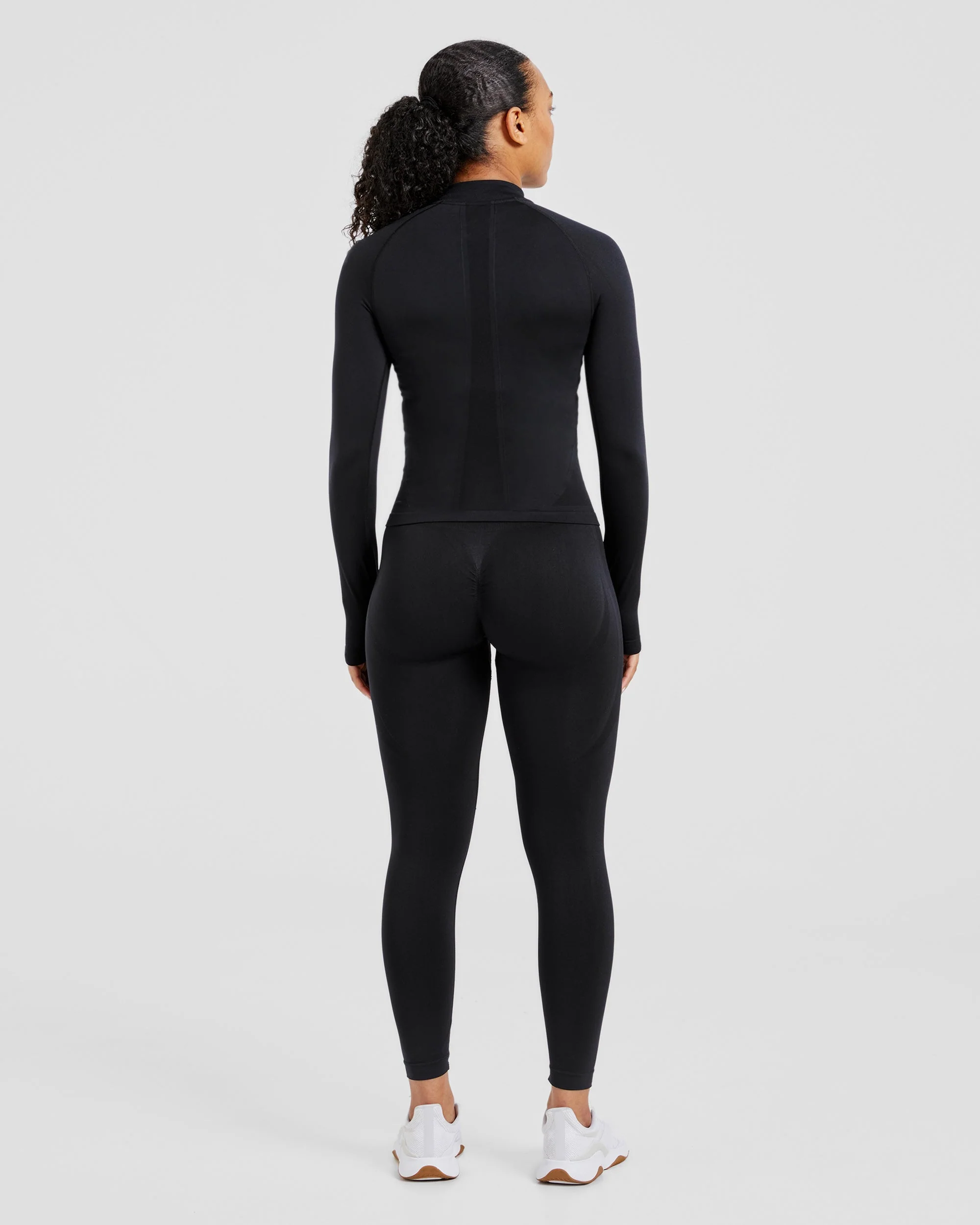 Empower Seamless 1/2 Zip Jacket - Black - Image 4