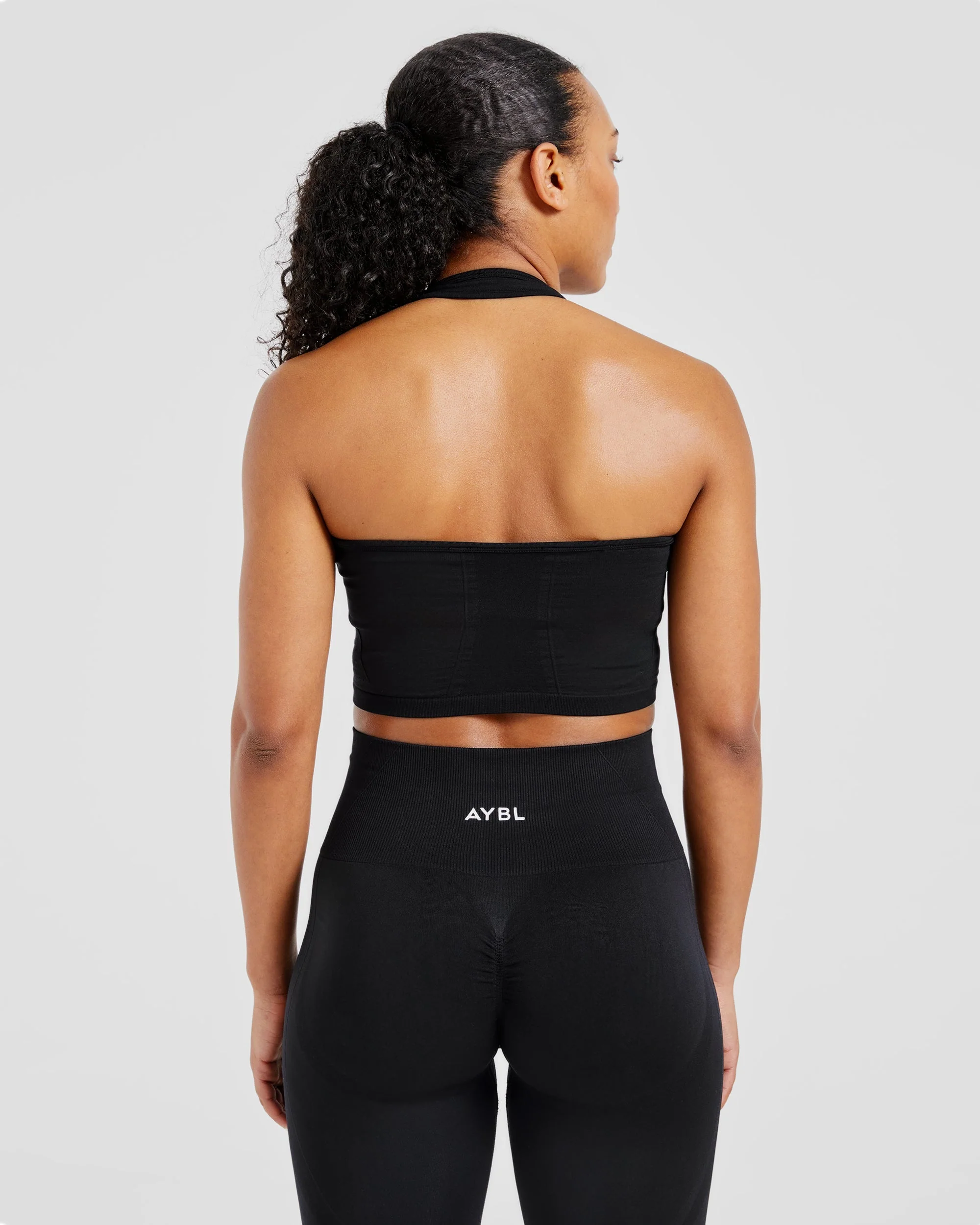 Empower Seamless Halterneck Crop Top - Black - Image 2