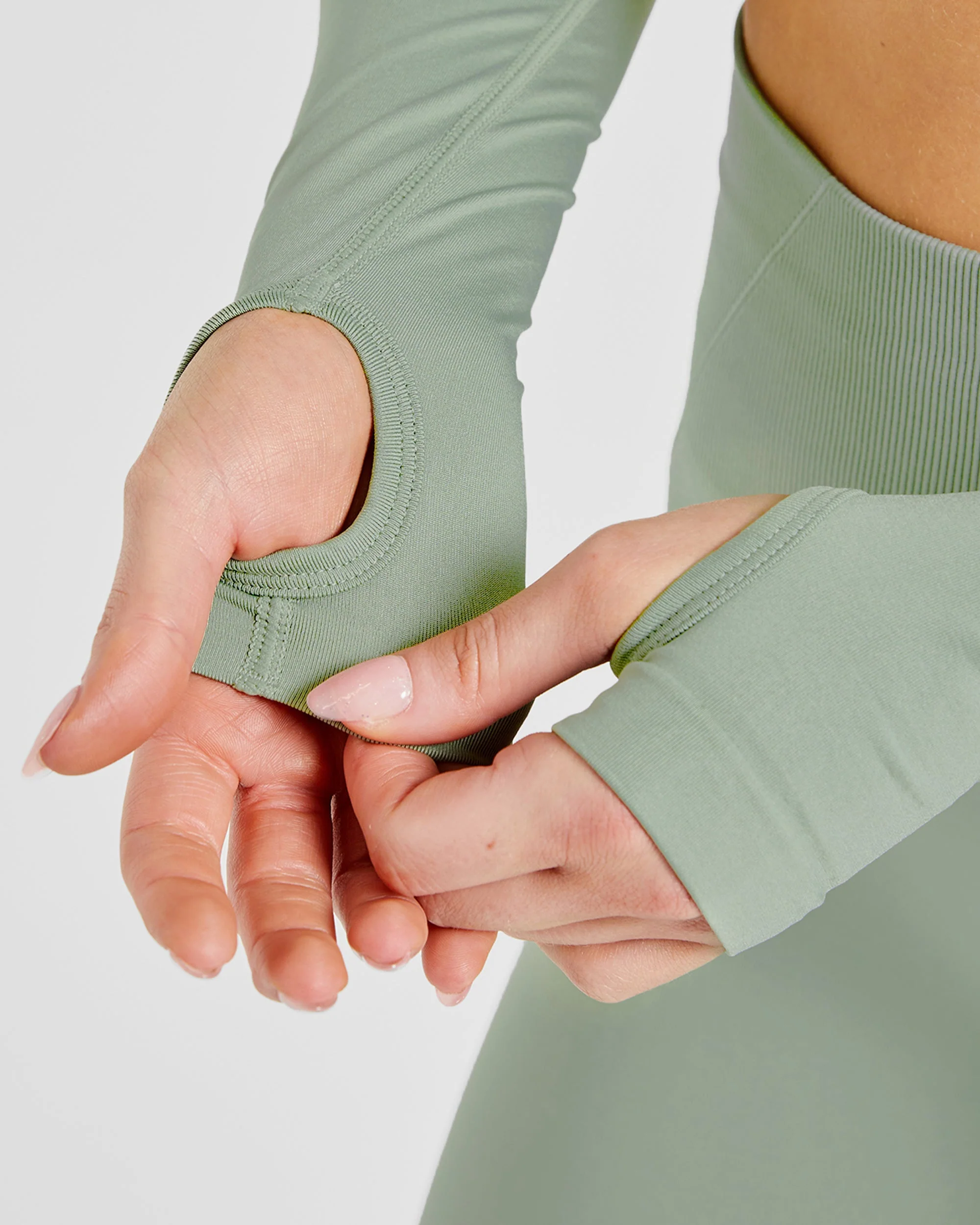 Empower Seamless Long Sleeve Crop Top - Grove Green - Image 5