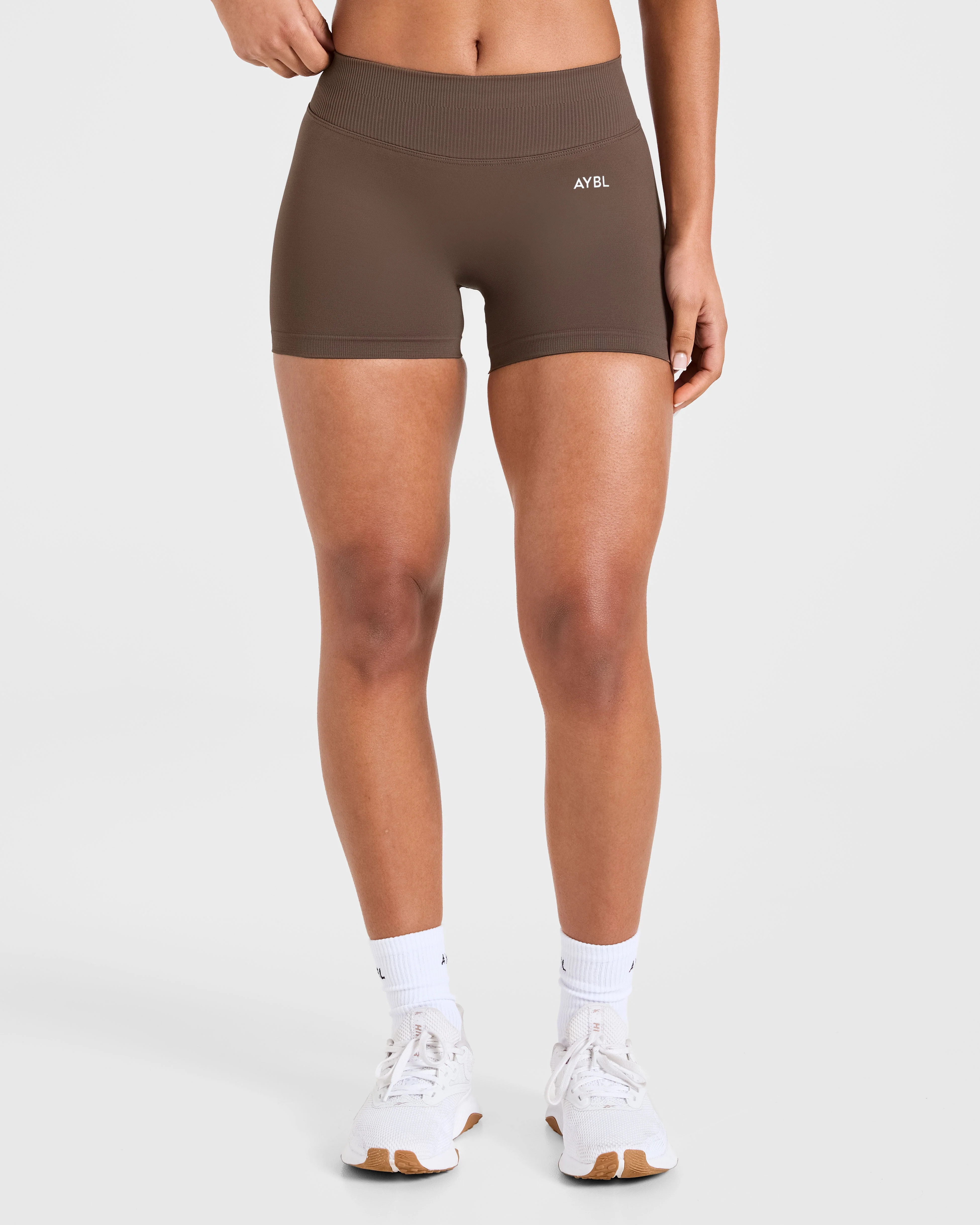 Enhance Seamless Shorts | 3.5" - Brown - Image 2