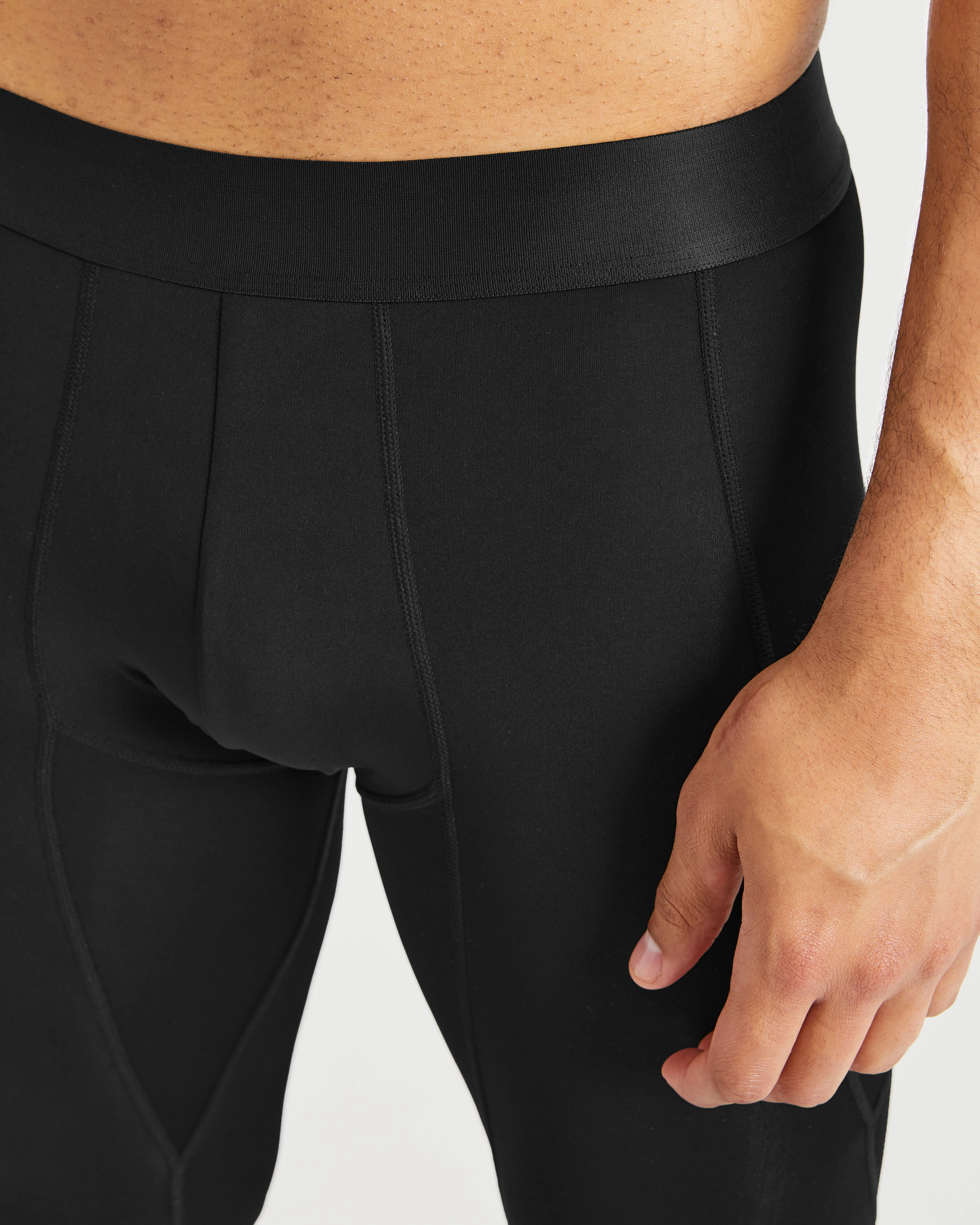 Essential Base Layer Leggings - Black - Image 5