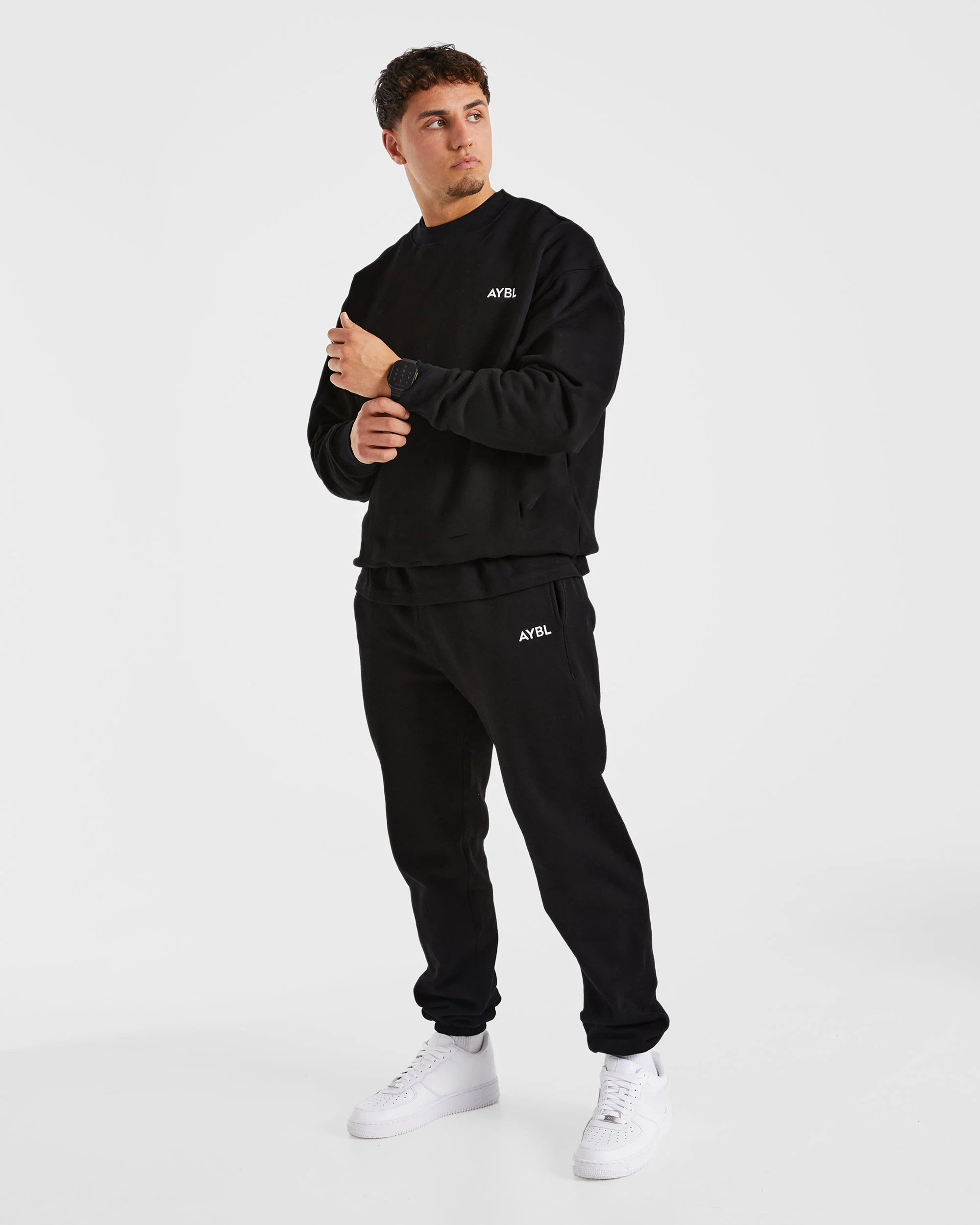 Essential Oversized Sweater - Black - Image 7
