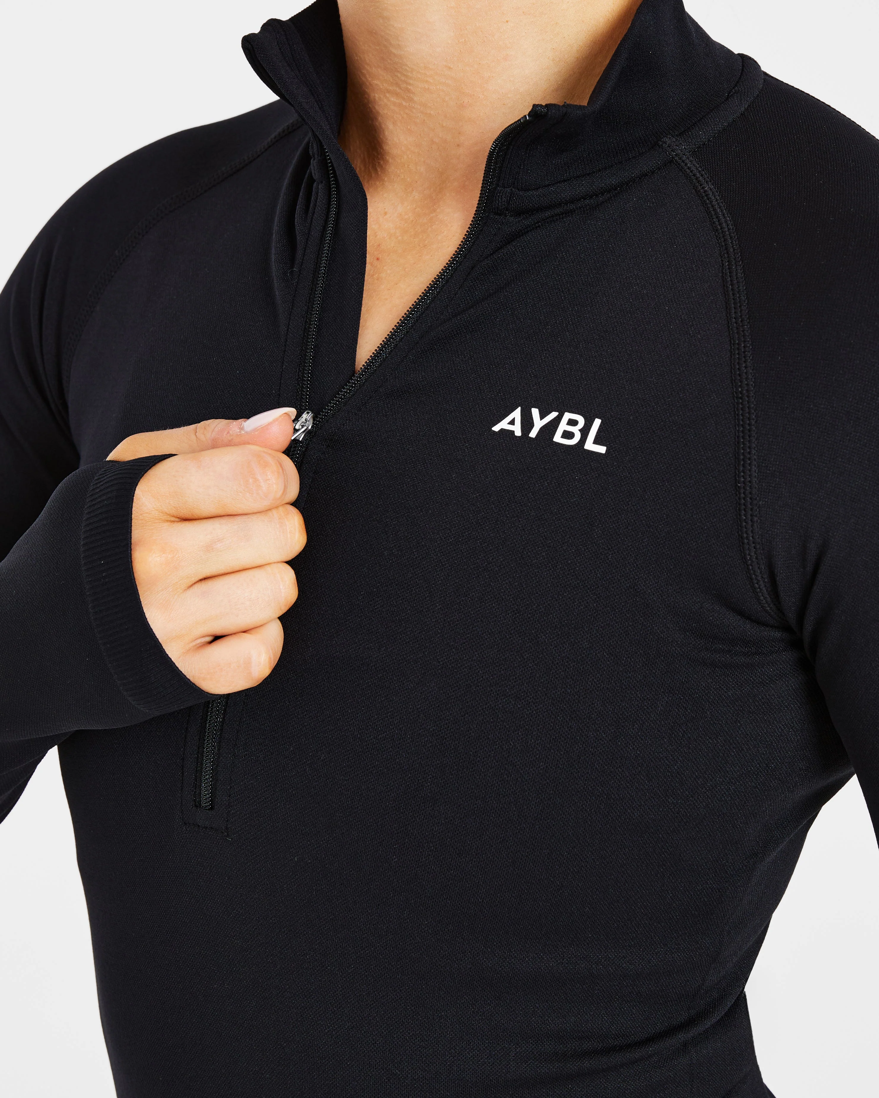 Essential Seamless 1/2 Zip Pullover - Black - Image 5