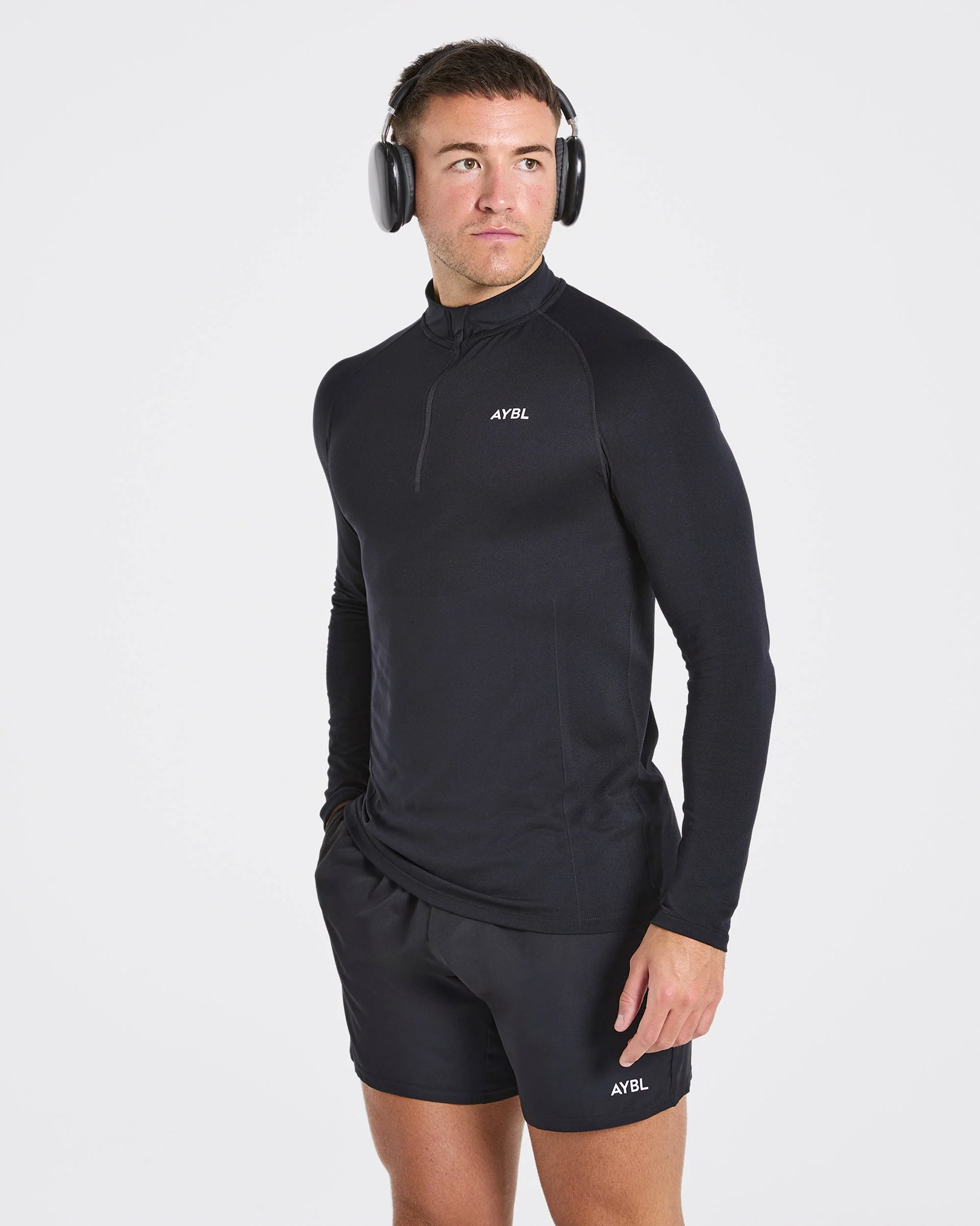 Essential Seamless 1/4 Zip Pullover - Black - Image 8
