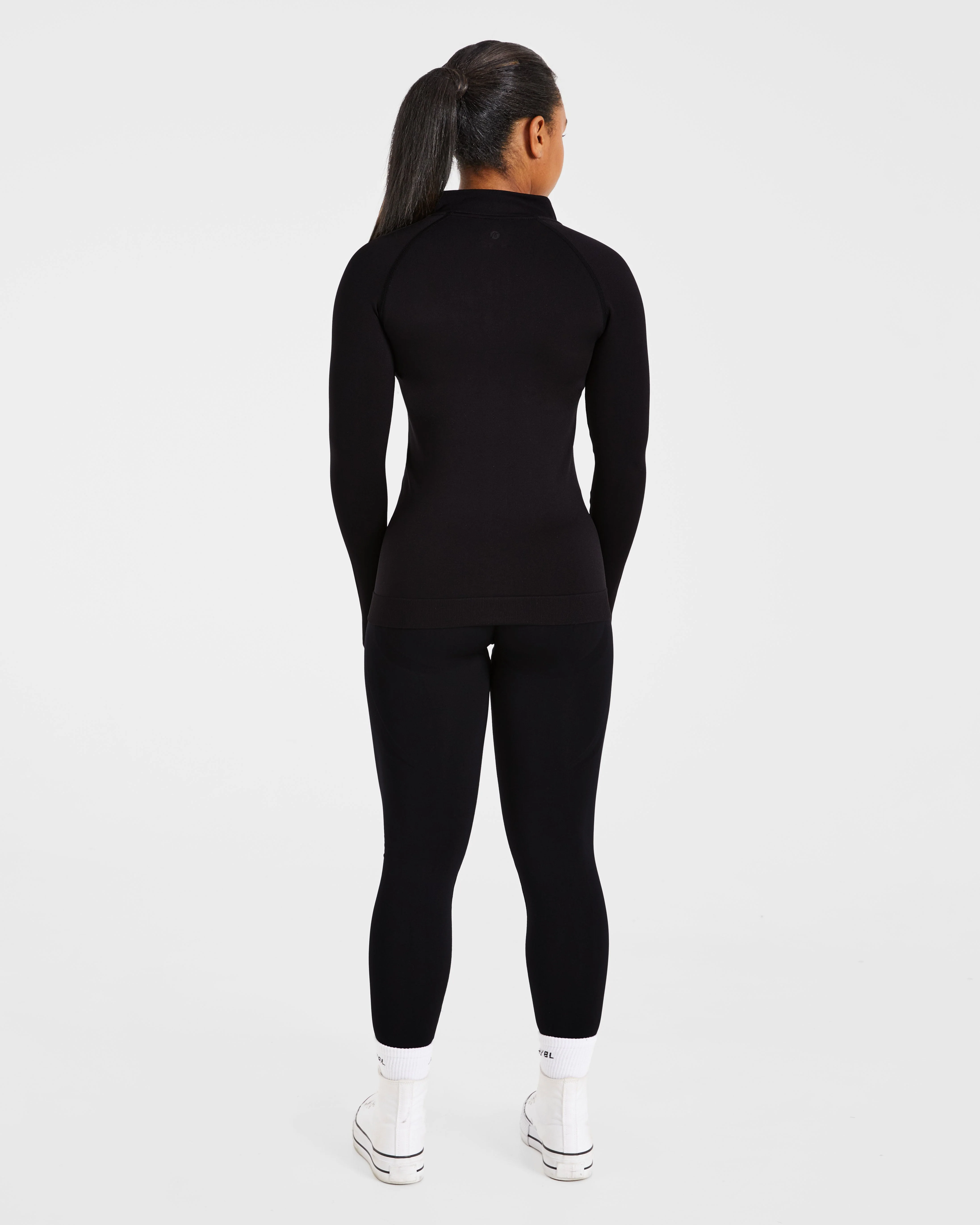 Essential Seamless Zip Jacket - Black - Image 4
