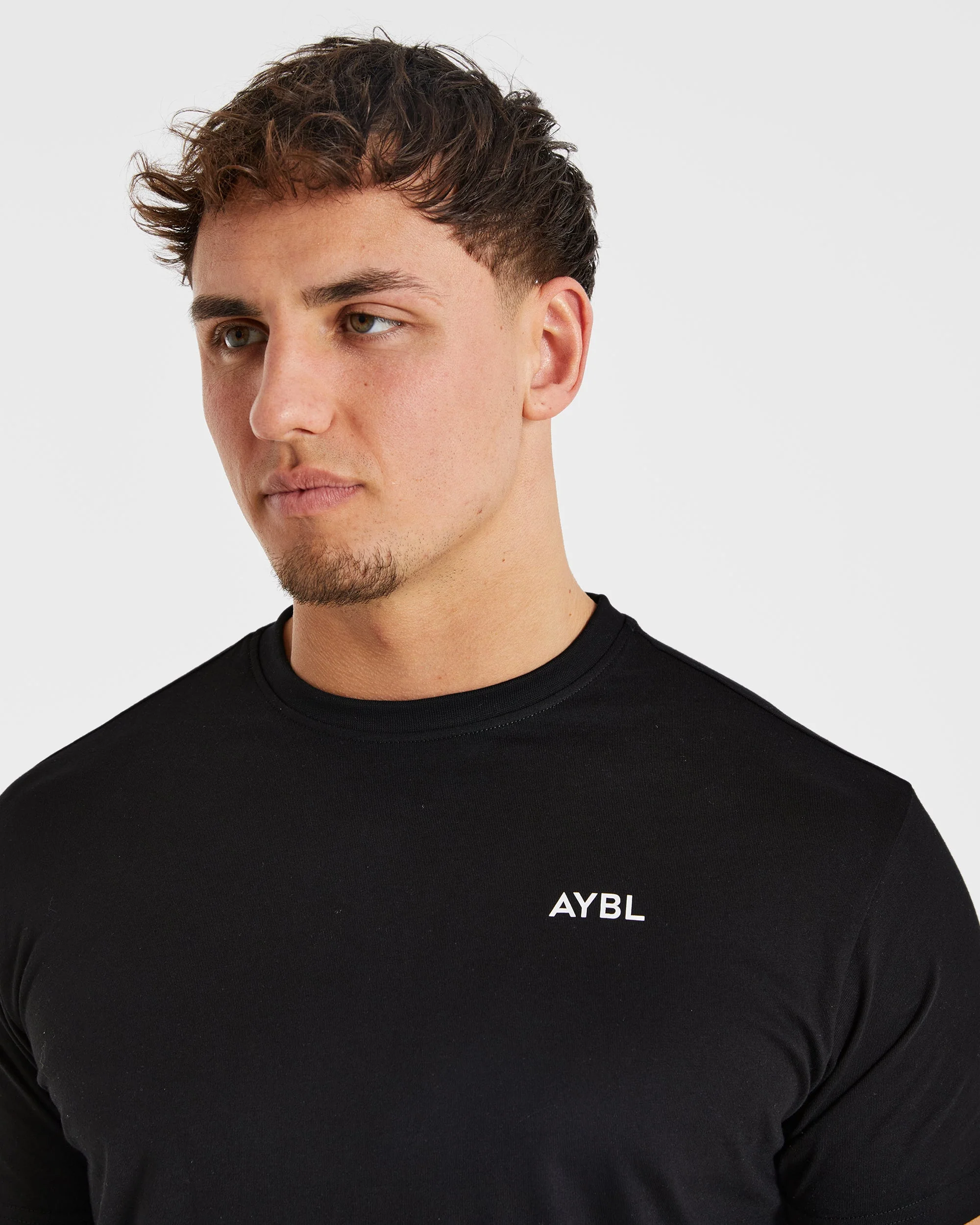 Essential T Shirt - Black - Image 5