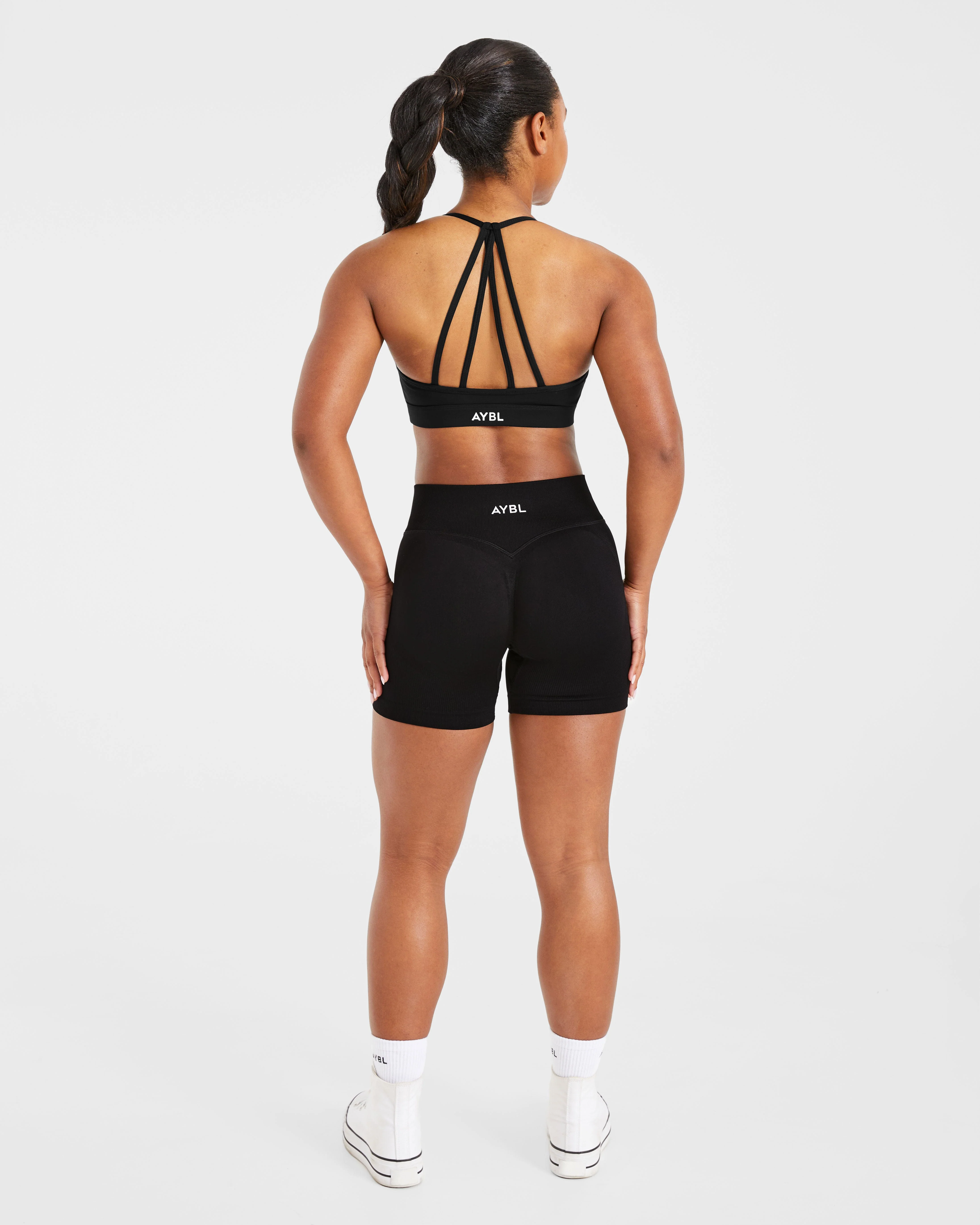 Essential V Neck Strappy Sports Bra - Black - Image 4