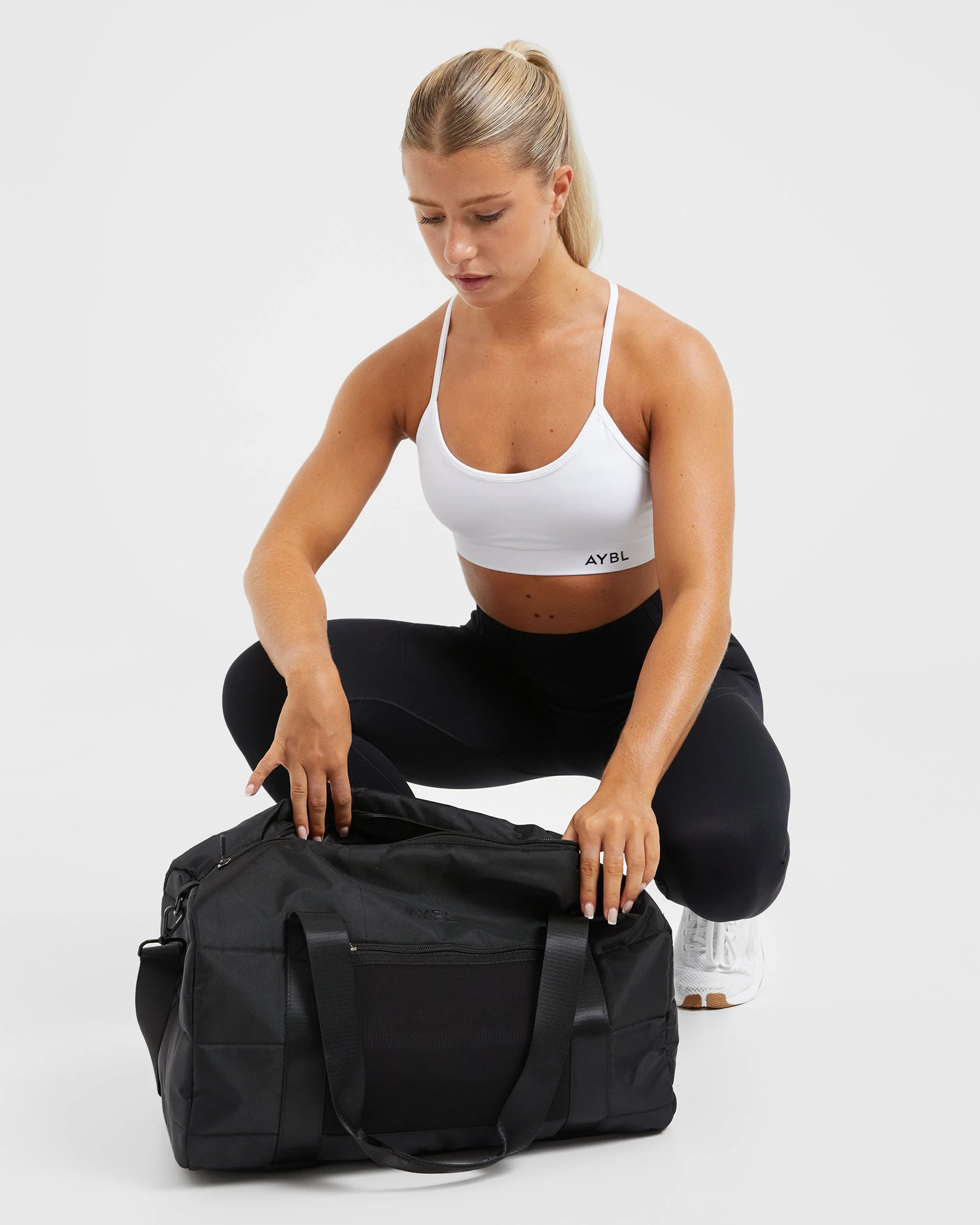 Everyday Gym Bag - Black - Image 5