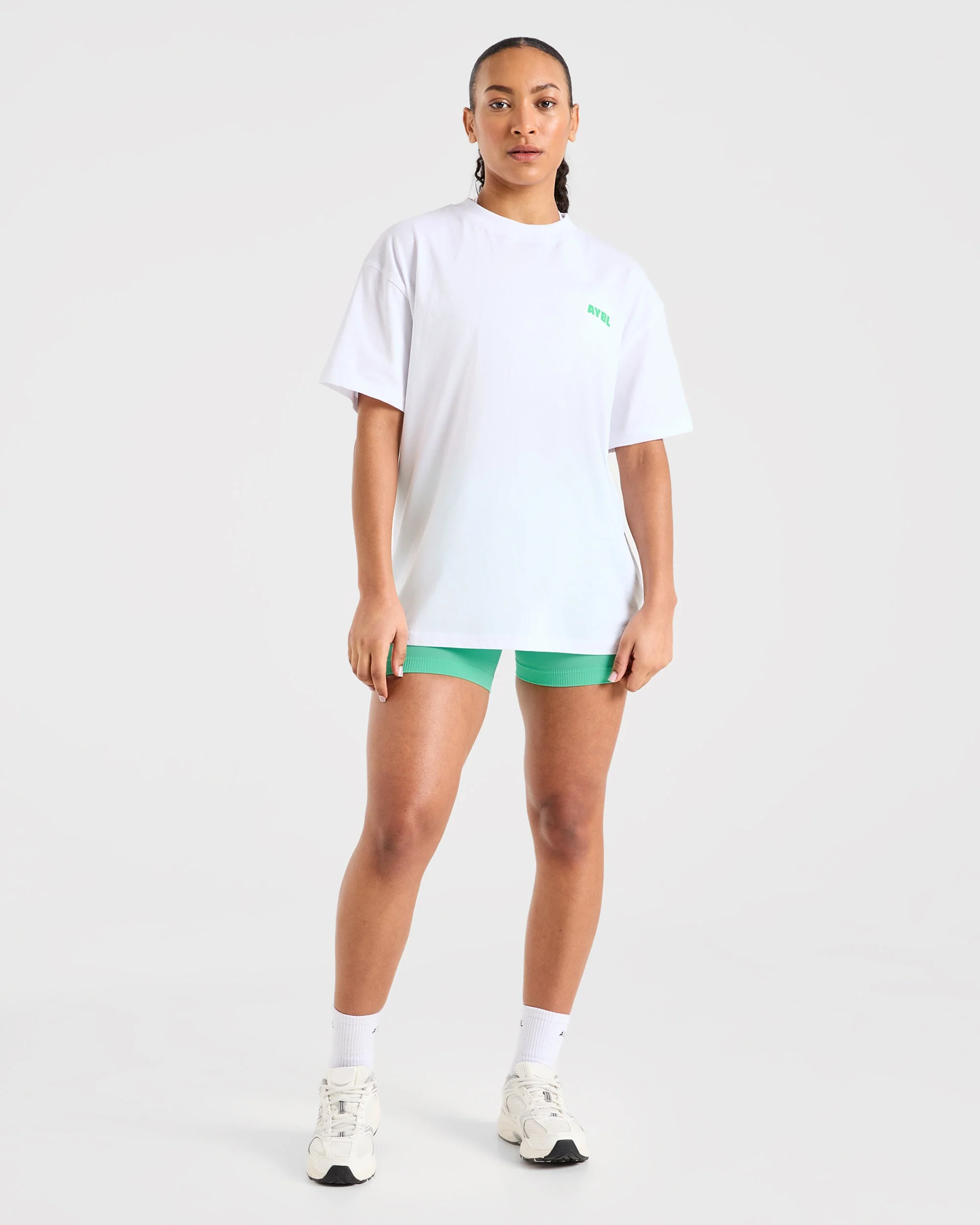 Focused Wavy Oversized T Shirt - White/Green - Image 4