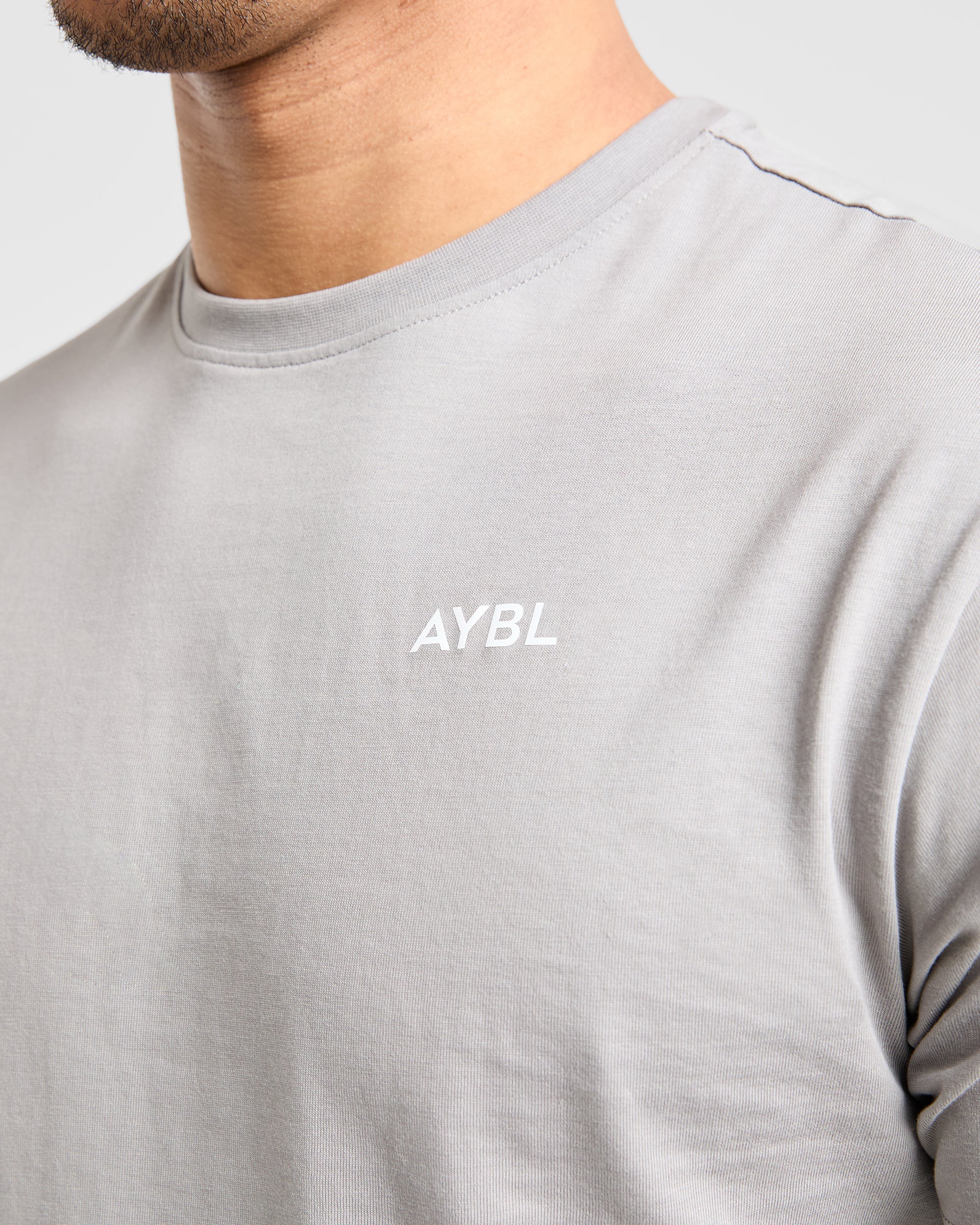 Essential T Shirt - Misty - Image 5
