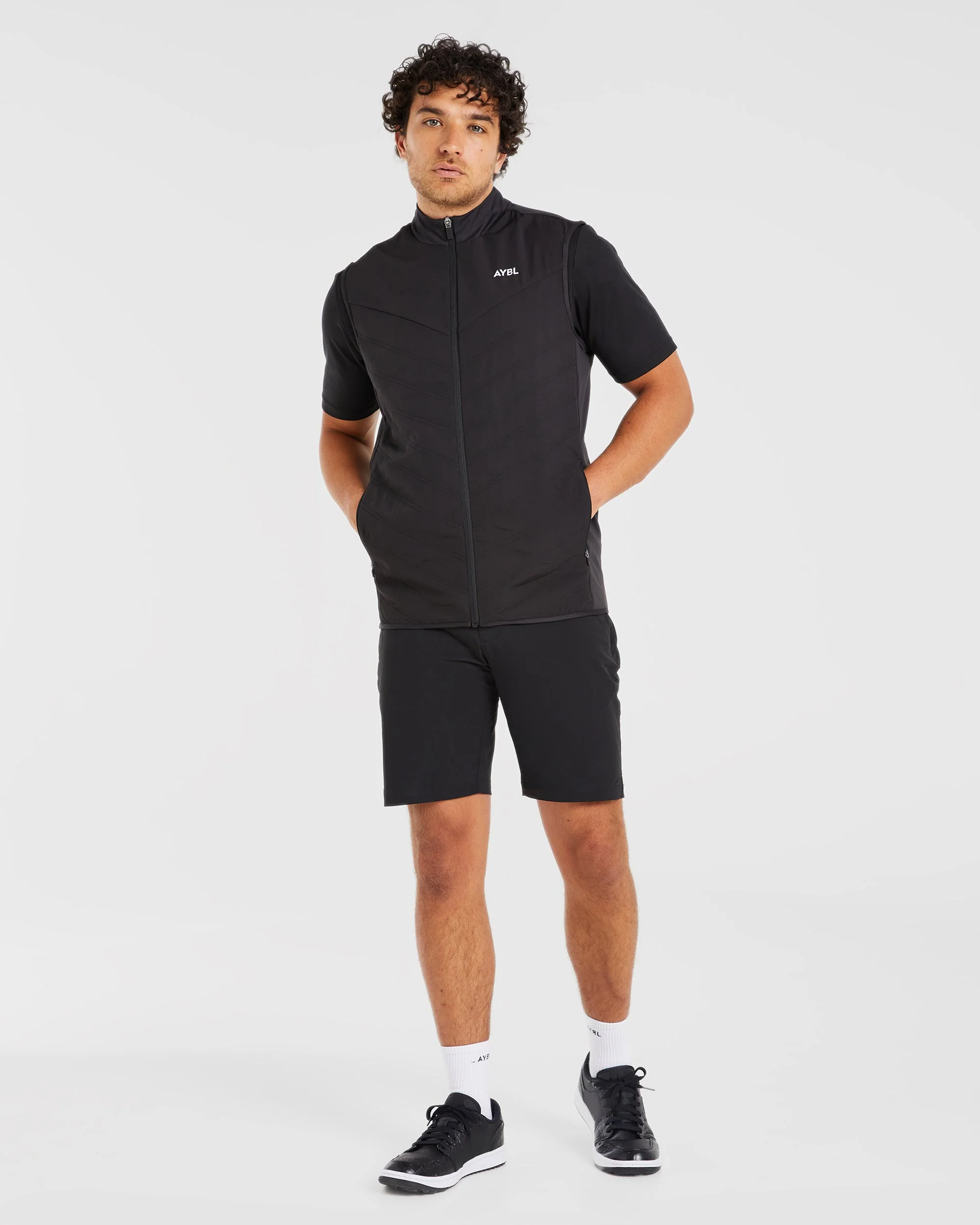 Performance Hybrid Gilet - Black - Image 3