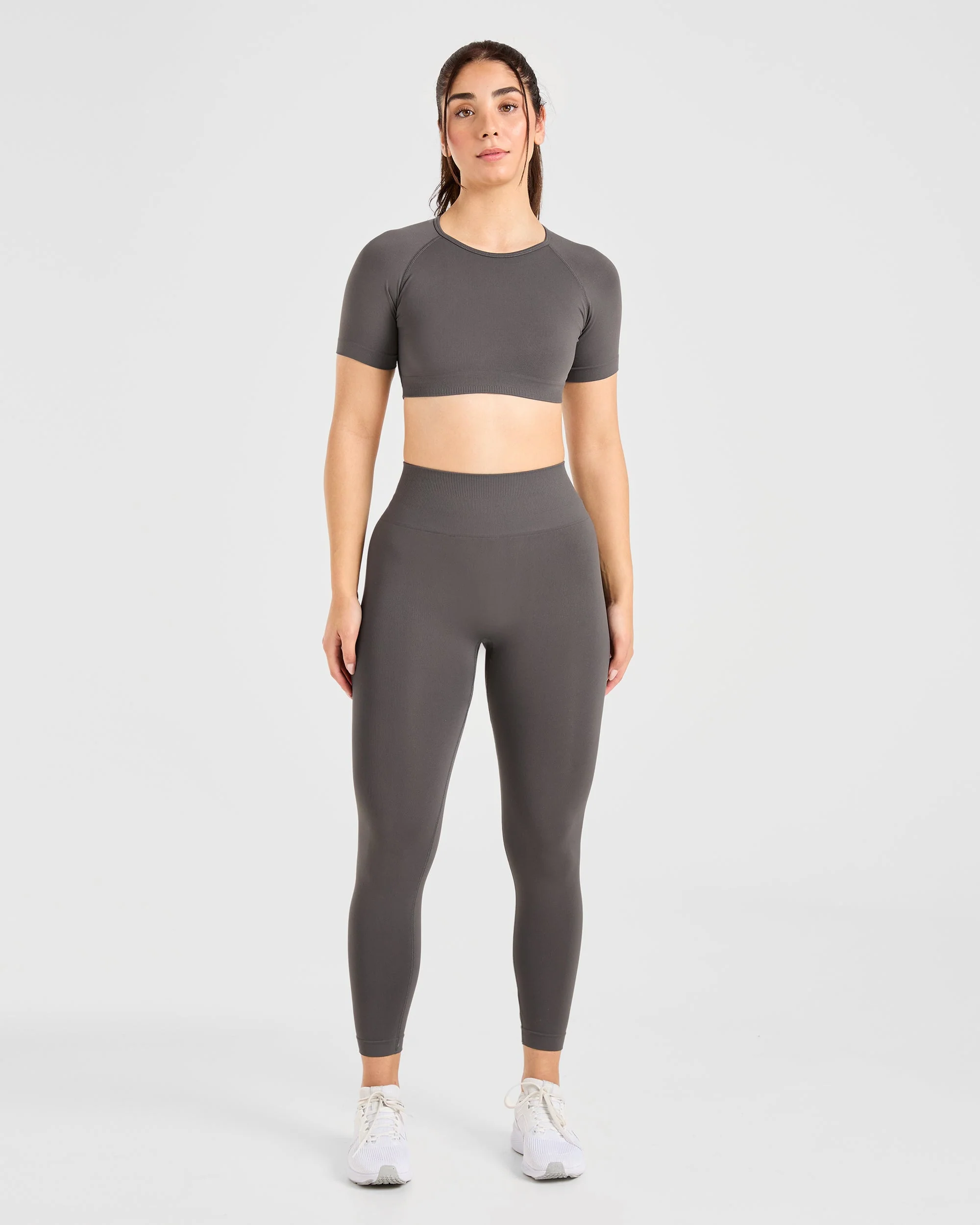 Power Seamless Crop Top - Charcoal - Image 3