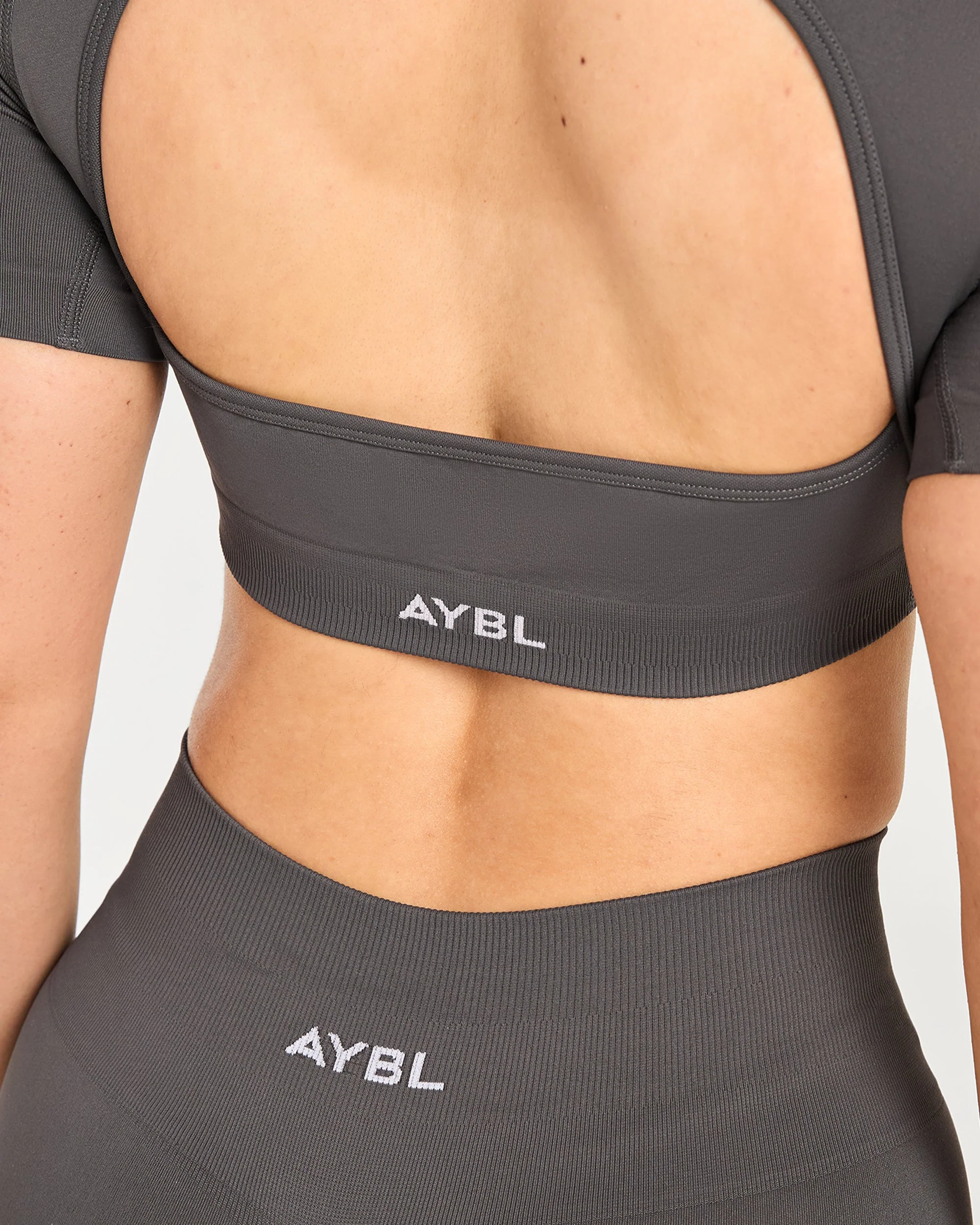 Power Seamless Crop Top - Charcoal - Image 6