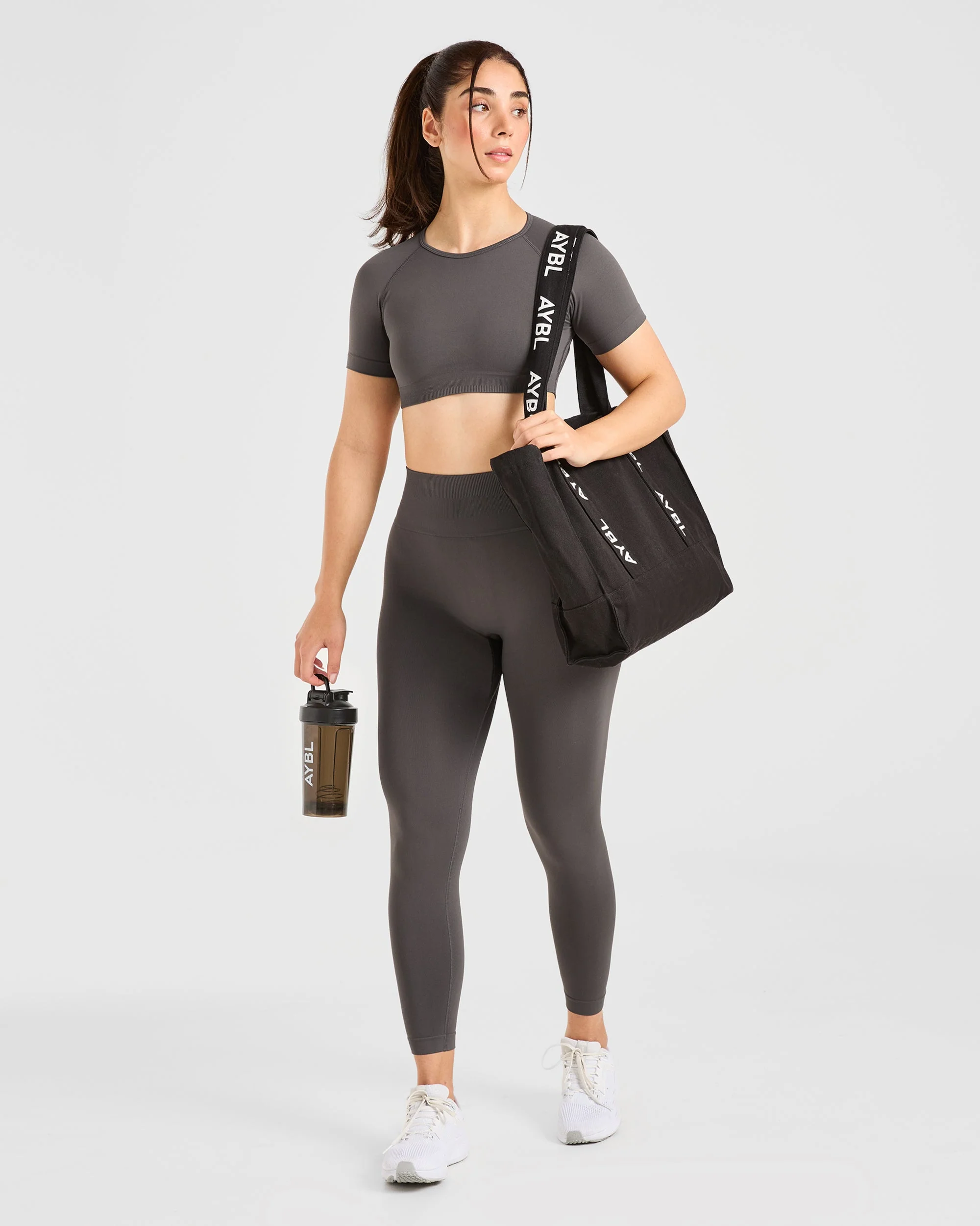 Power Seamless Crop Top - Charcoal - Image 7