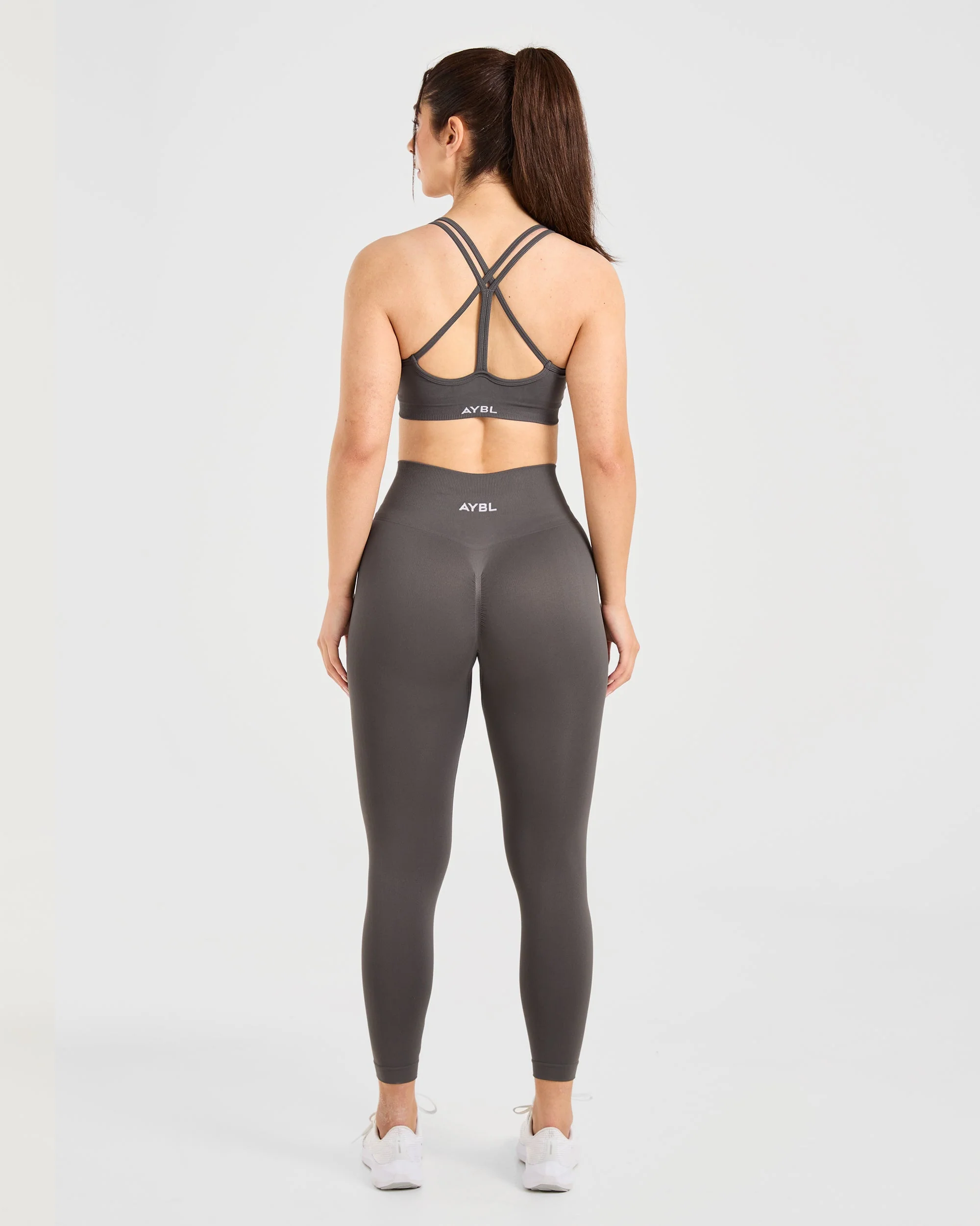 Power Seamless Sports Bra - Charcoal - Image 4