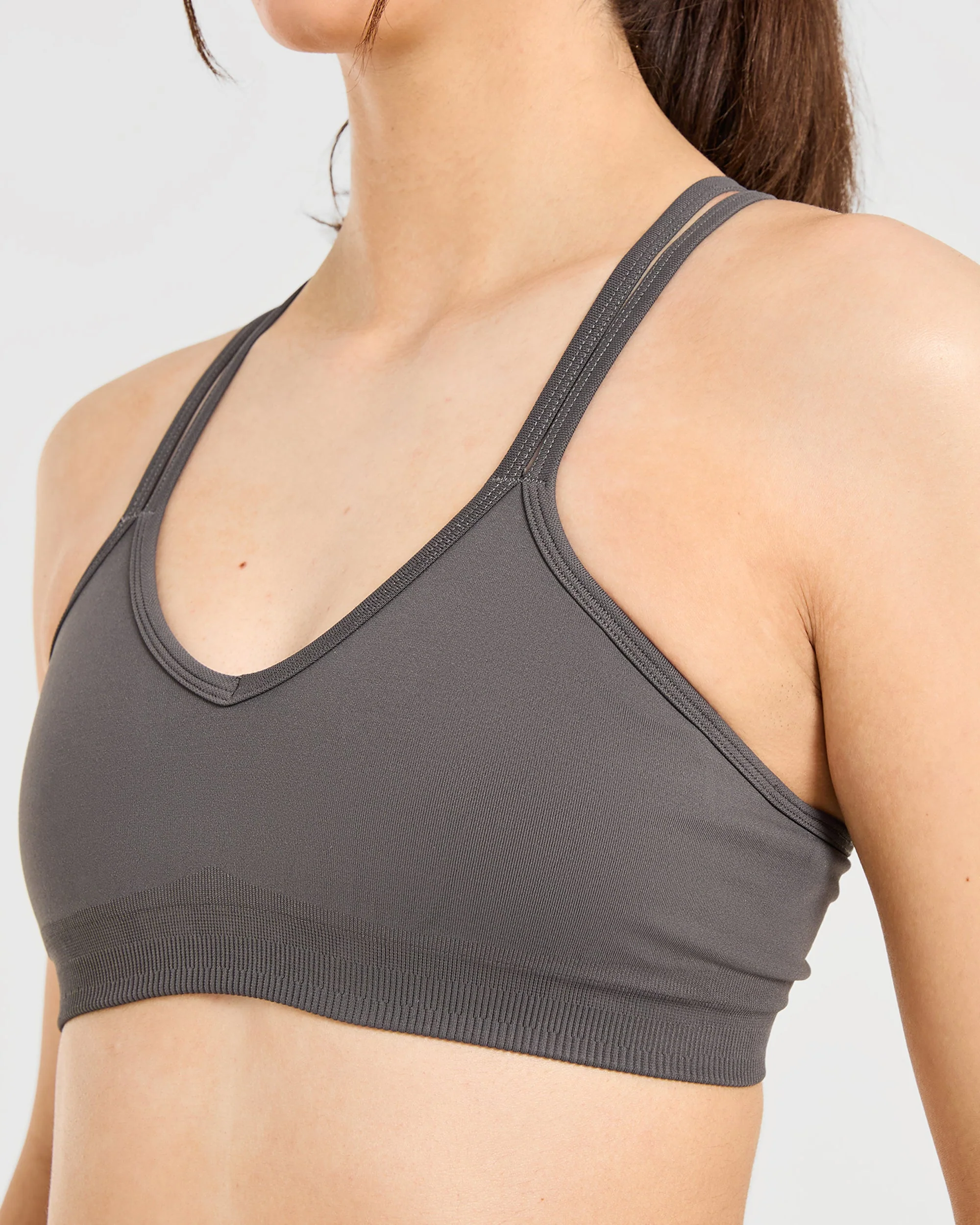Power Seamless Sports Bra - Charcoal - Image 5