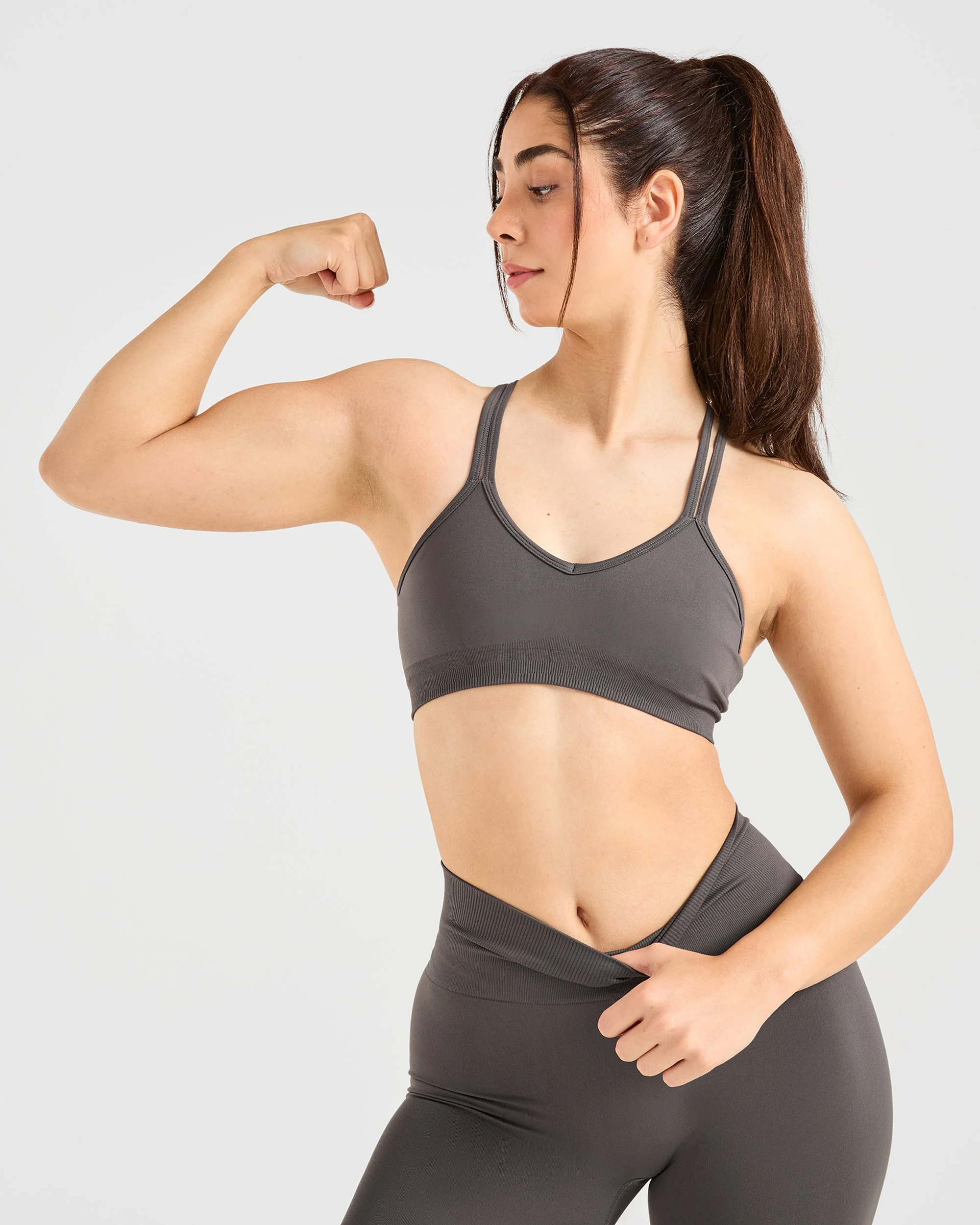 Power Seamless Sports Bra - Charcoal - Image 8