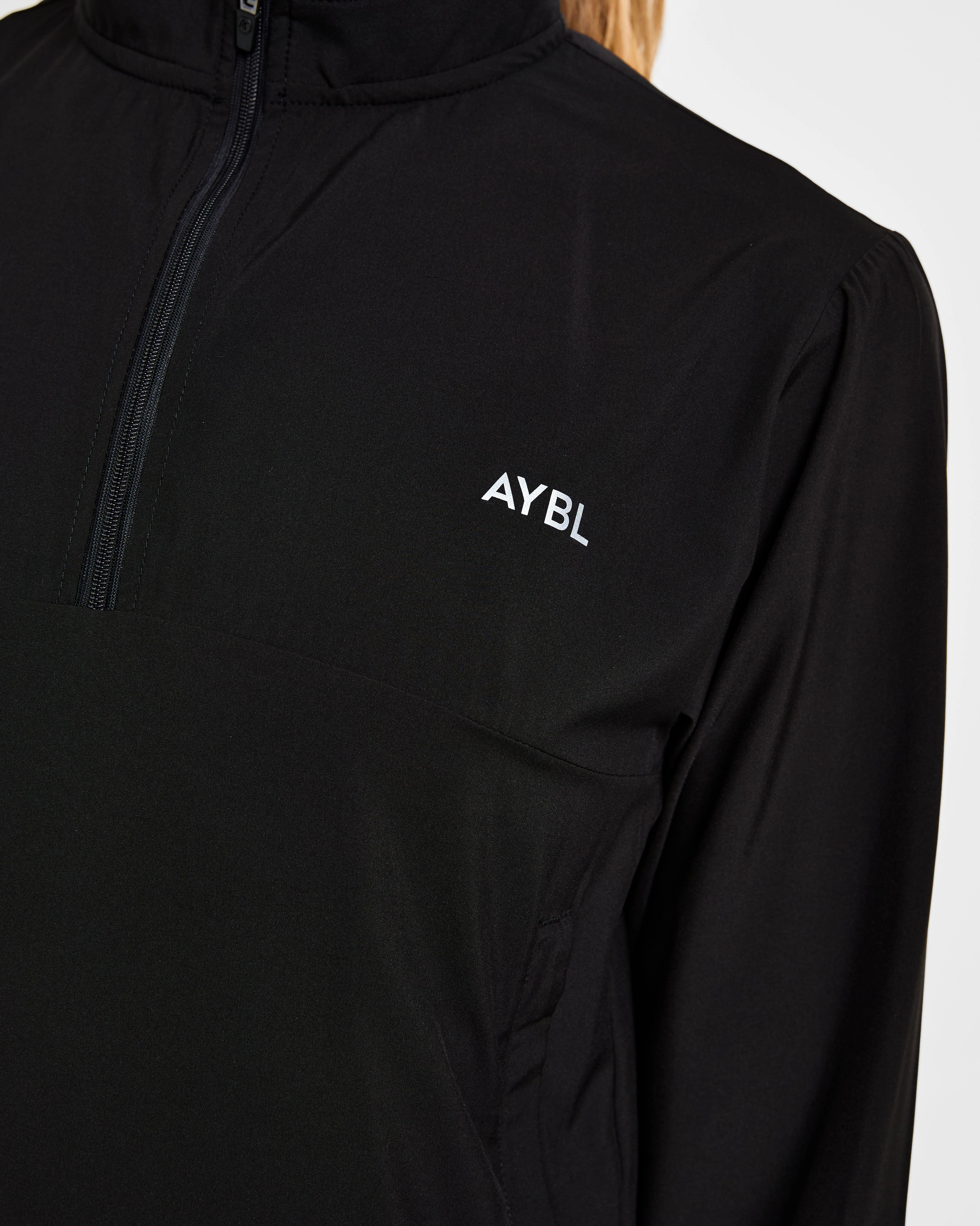 Run 1/2 Zip Jacket - Black - Image 6