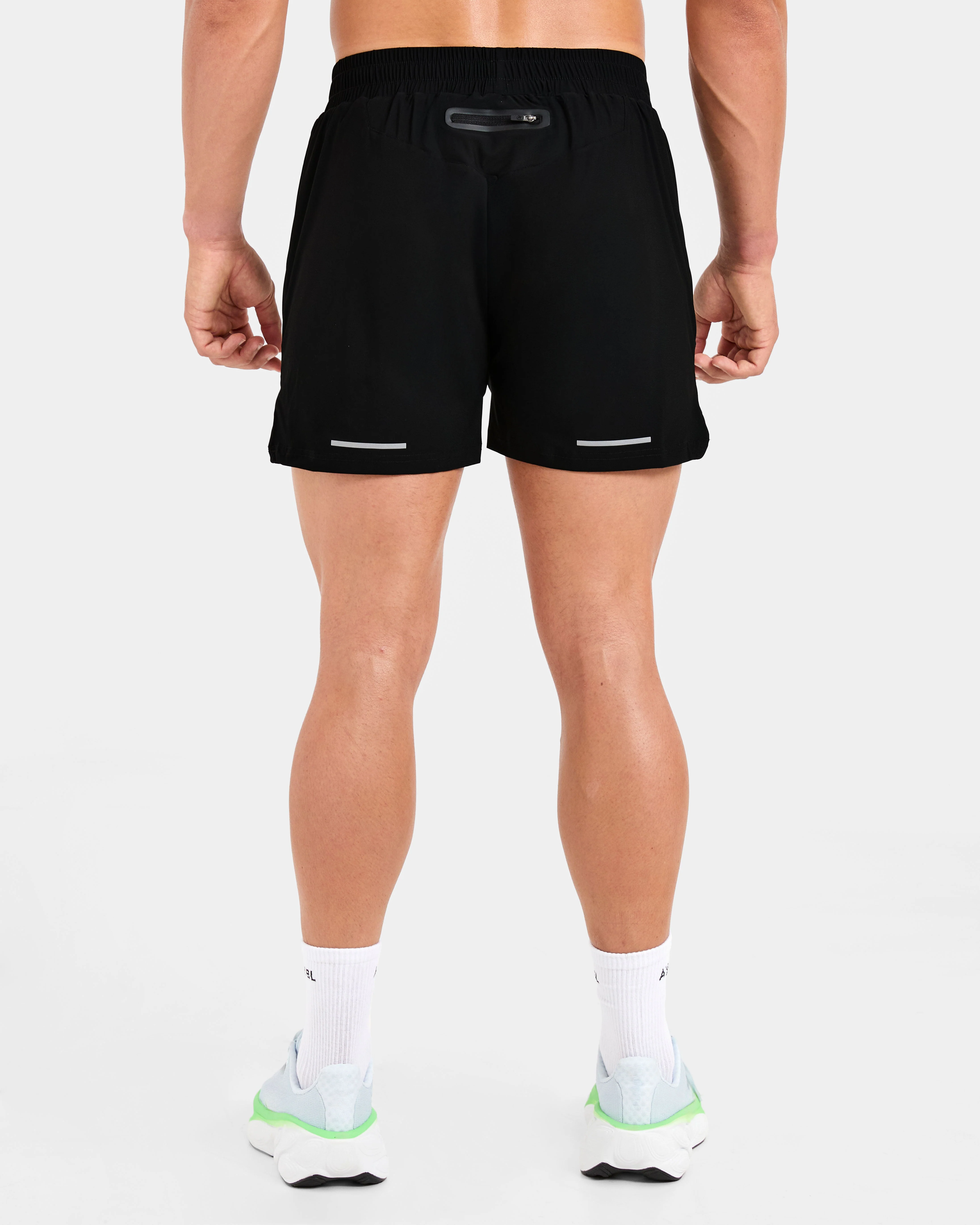 Run 5" Shorts - Black - Image 2