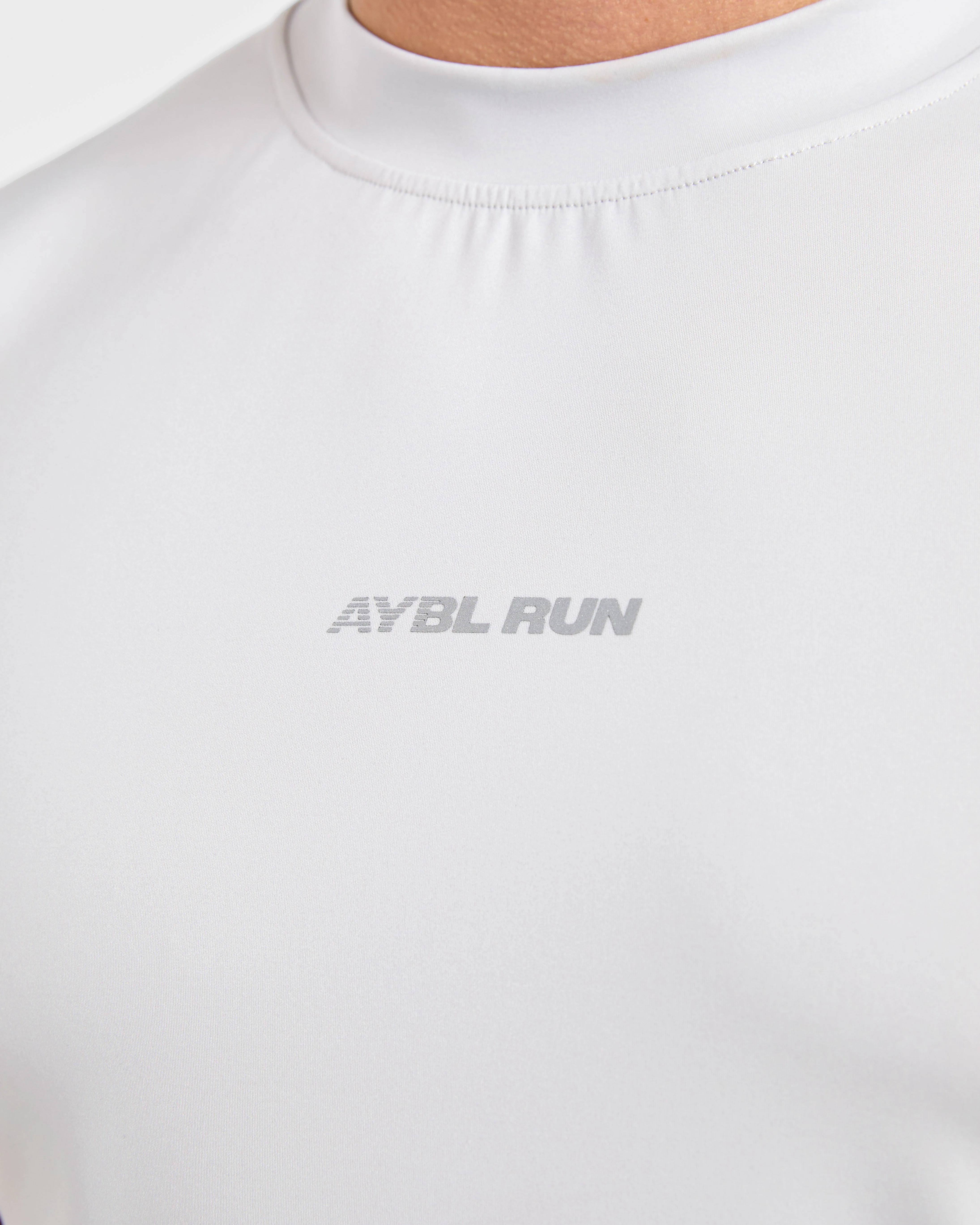 Run Slim Tank - Ice Grey - Image 6